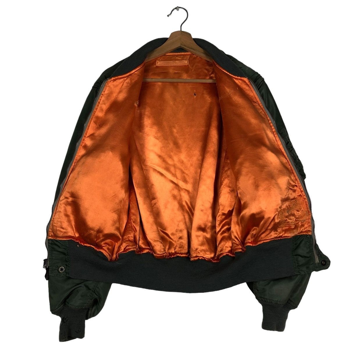 Vintage VINTAGE FLY RIOT RIOT BOMBER JACKET SKYLINE TOYO ENTERPRISE Size US L / EU 52-54 / 3 - 15 Thumbnail