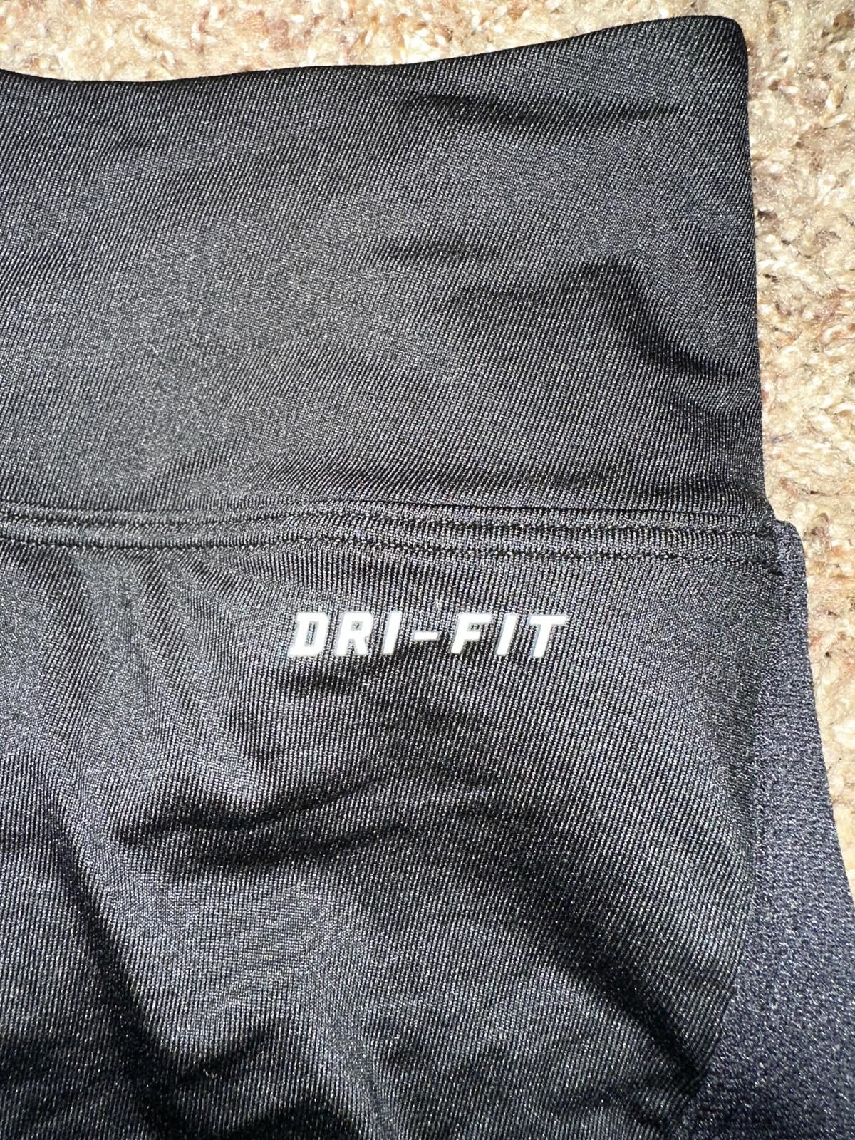 Nike Nike Women’s Power Black/White Skort Size 26" / US 2 / IT 38 - 6 Thumbnail