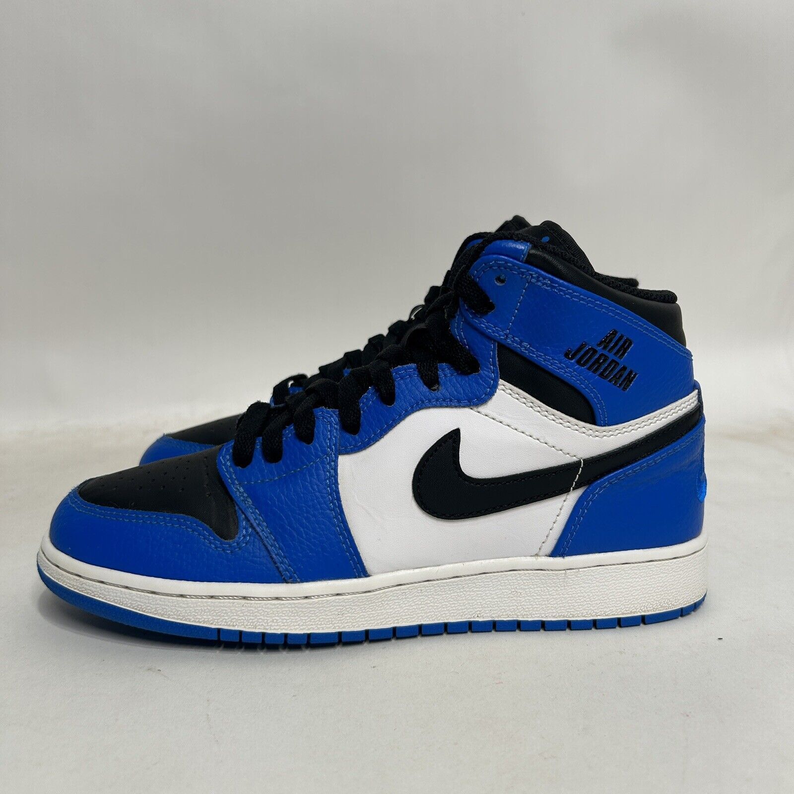 Nike Nike Shoes Air Jordan 1 Retro High GS "Soar Blue" 2024 Size US 7.5 / IT 37.5 - 6 Thumbnail