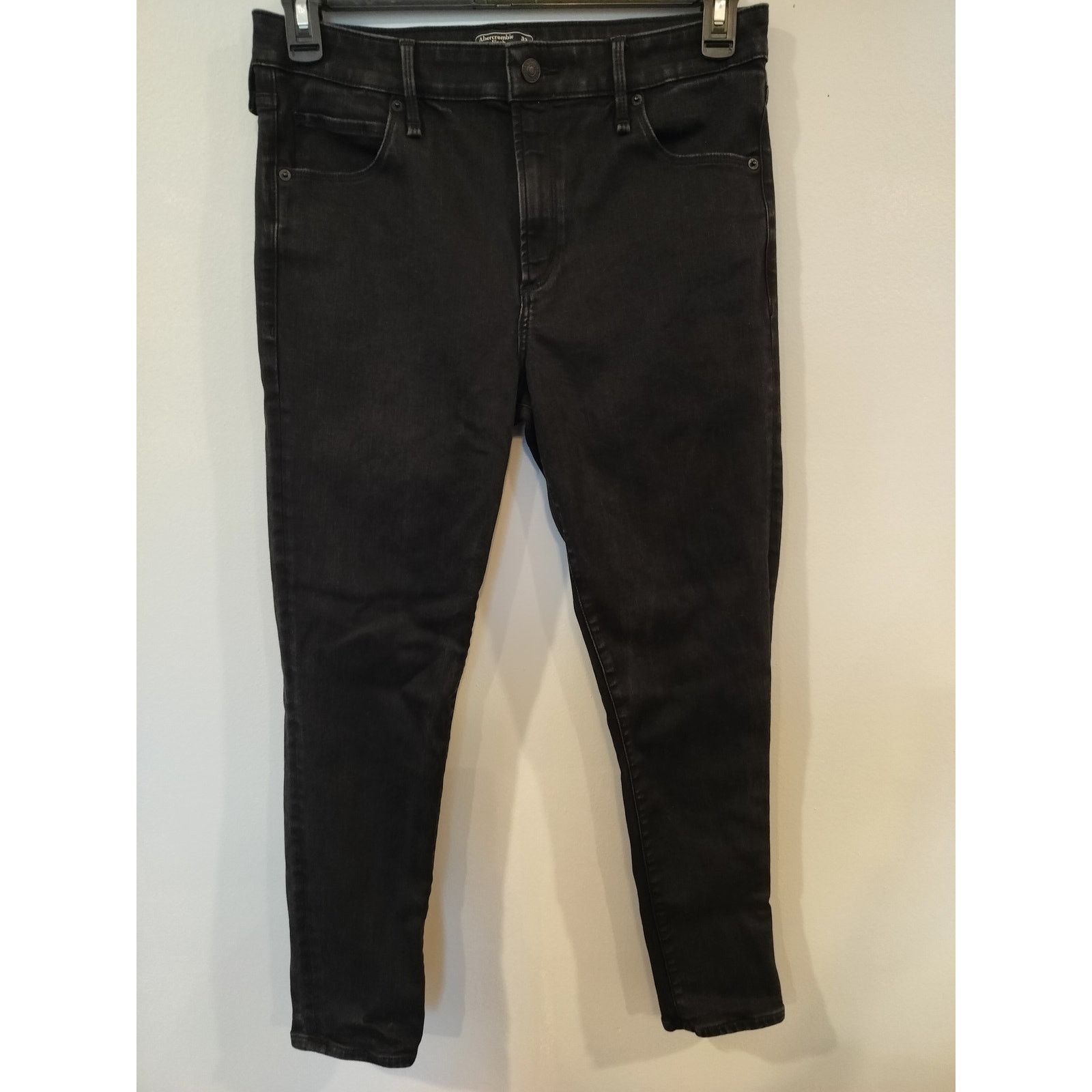 Abercrombie & Fitch Abercrombie Simone High Rise Super Skinny Black 14R Size 36" / US 14 / IT 50 - 1 Thumbnail