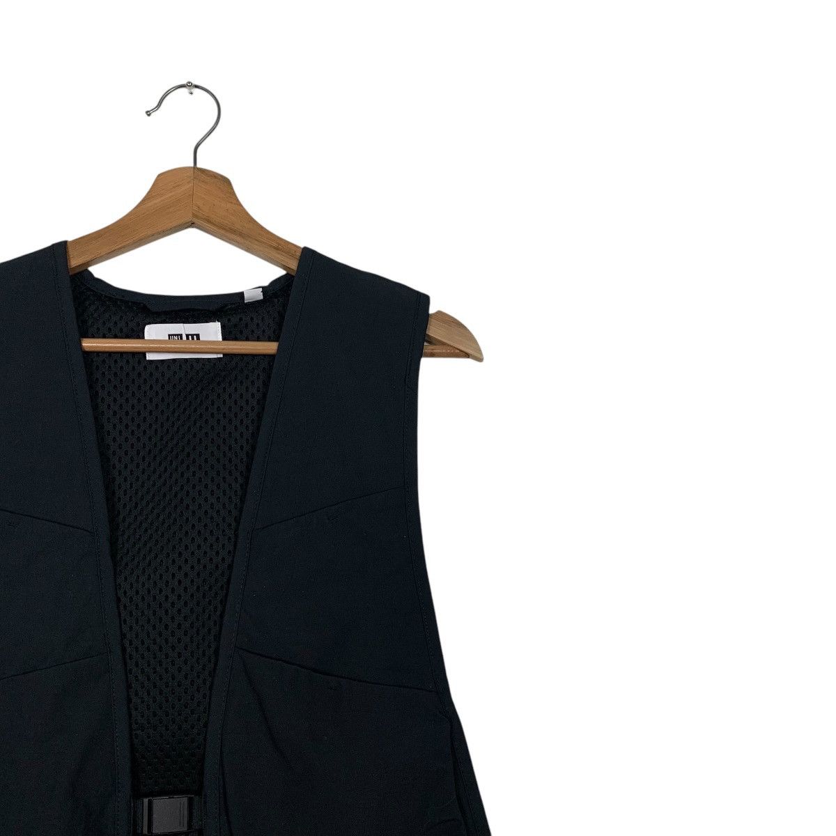 Lemaire × Uniqlo UNIQLO U LEMAIRE SPORTS VEST #2468-C111 Size L / US 10 / IT 46 - 5 Thumbnail