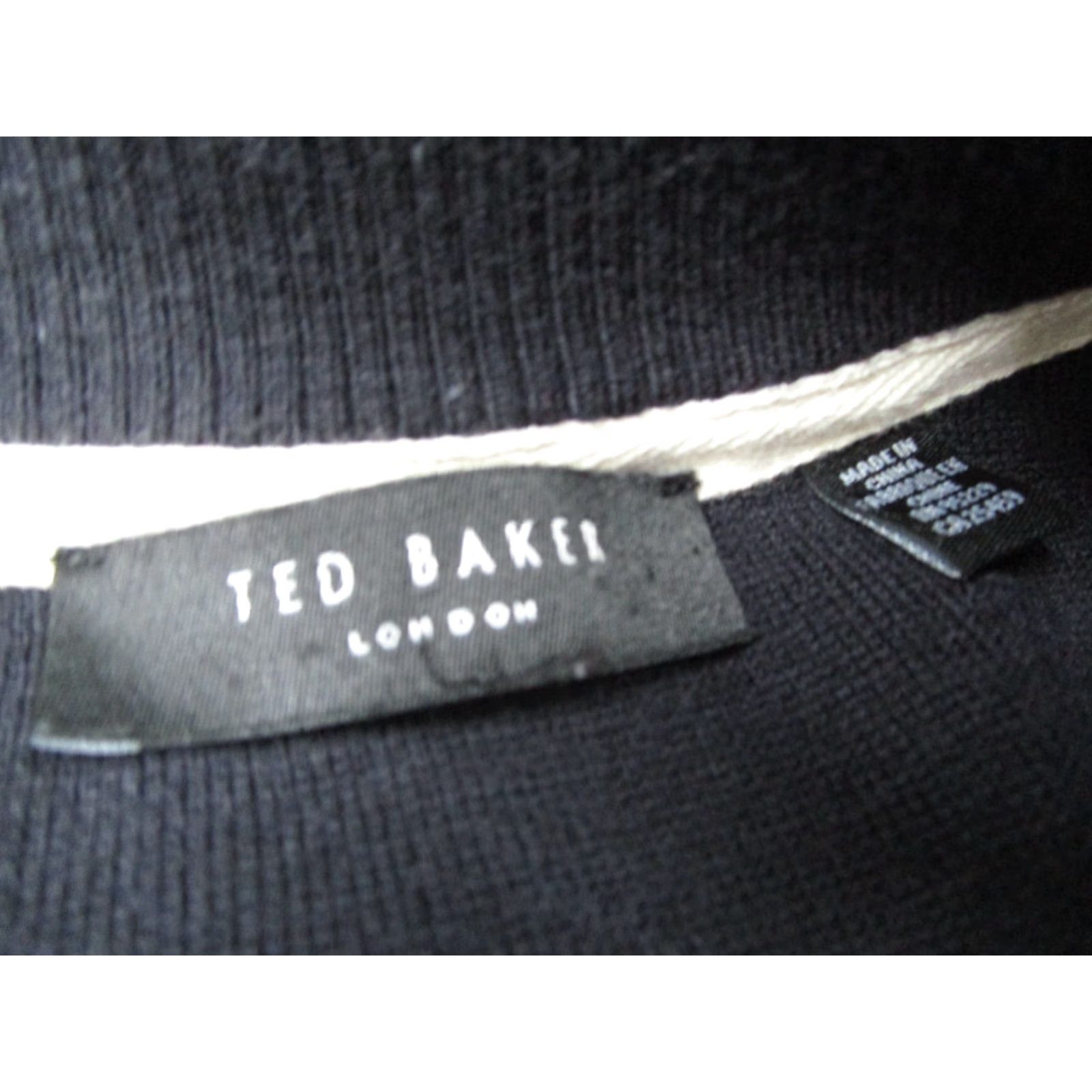 Ted Baker Ted Baker Cardigan Sweater Mens 2XL Blue Embroidered Magnolia Button Up Knit V-Neck Cardigan Size US XXL / EU 58 / 5 - 2 Thumbnail