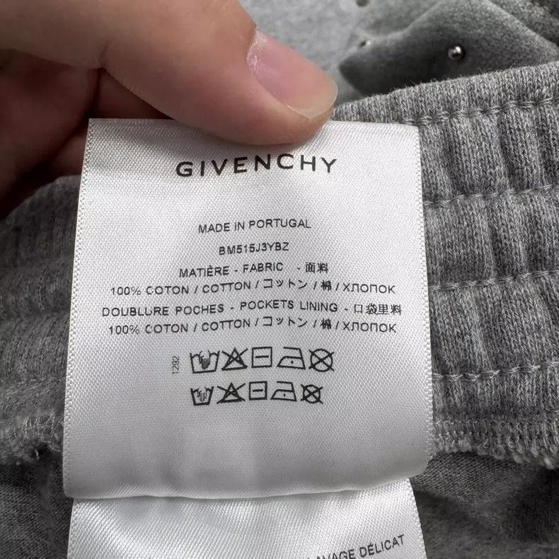 Givenchy Givenchy SizeXL Studded Shorts Size US 30 / EU 46 - 4 Thumbnail