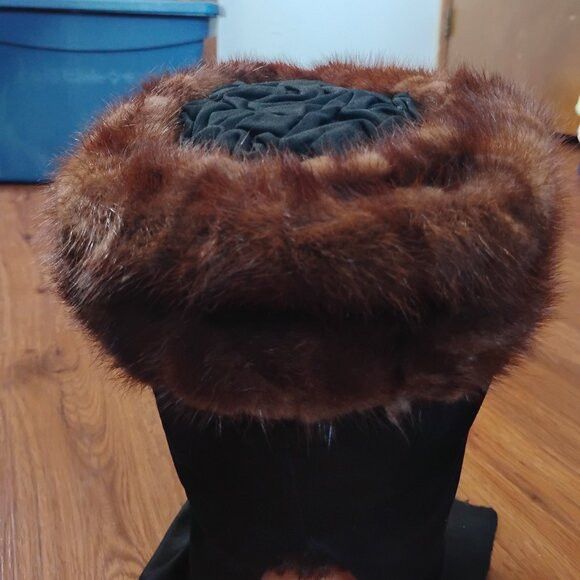 Vintage Hi Ki New Wadley Ushanka Fur Hat Union Made display picture 2