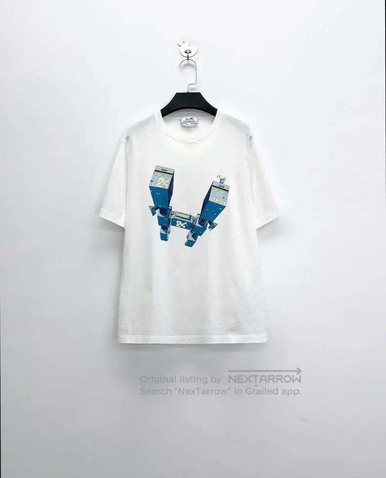 Hermes Hermes White 3D Robot H Building Logo Short Sleeve Size XS / US 0-2 / IT 36-38 - 1 Thumbnail