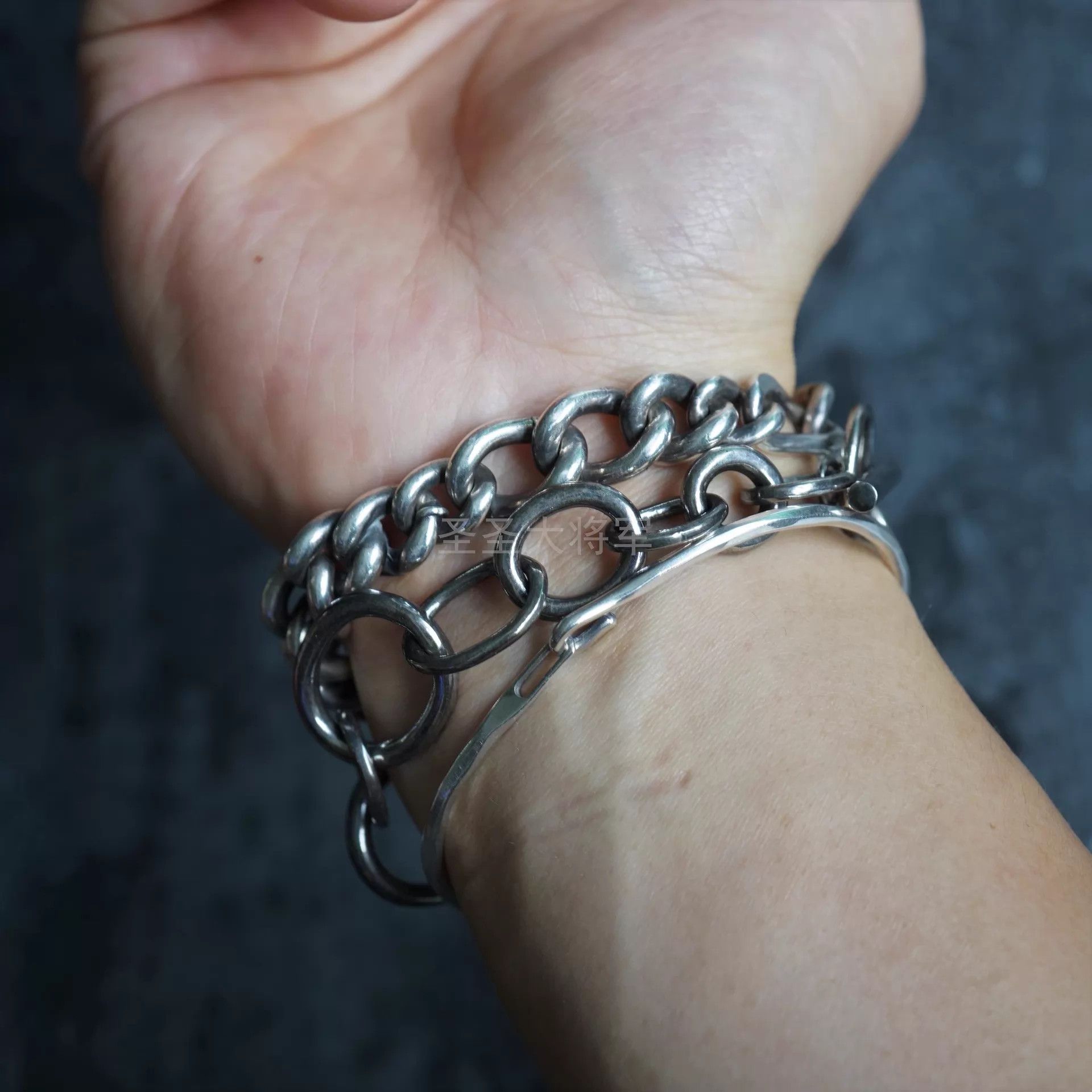 Guidi Guidi Distressed Double Nail Silver M-18 Bracelet Size ONE SIZE - 8 Thumbnail