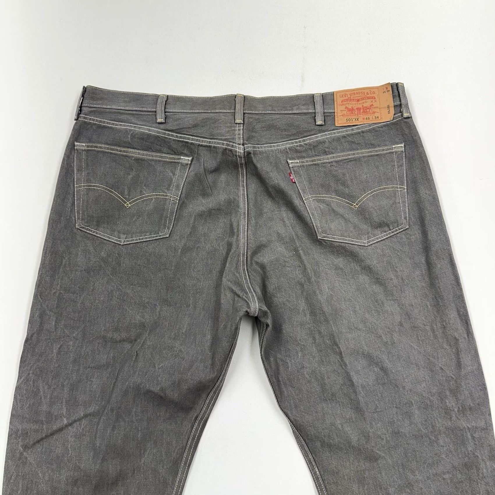 Levi's VINTAGE Levi's 501xx Jeans Straight Leg Mens 46x27 Gray Faded Button Fly Original 501 XX Size US 30 / EU 46 - 3 Thumbnail