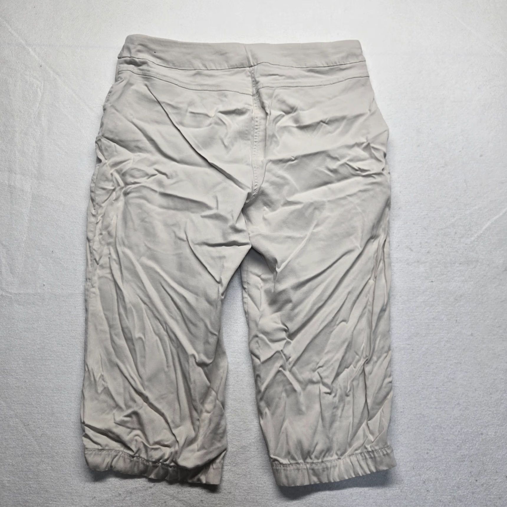 Vintage VINTAGE Rogers Women's Capri Pants Size 16 Beige Solid Lightweight Easy Care Size 38" / US 16 / IT 52 - 7 Thumbnail