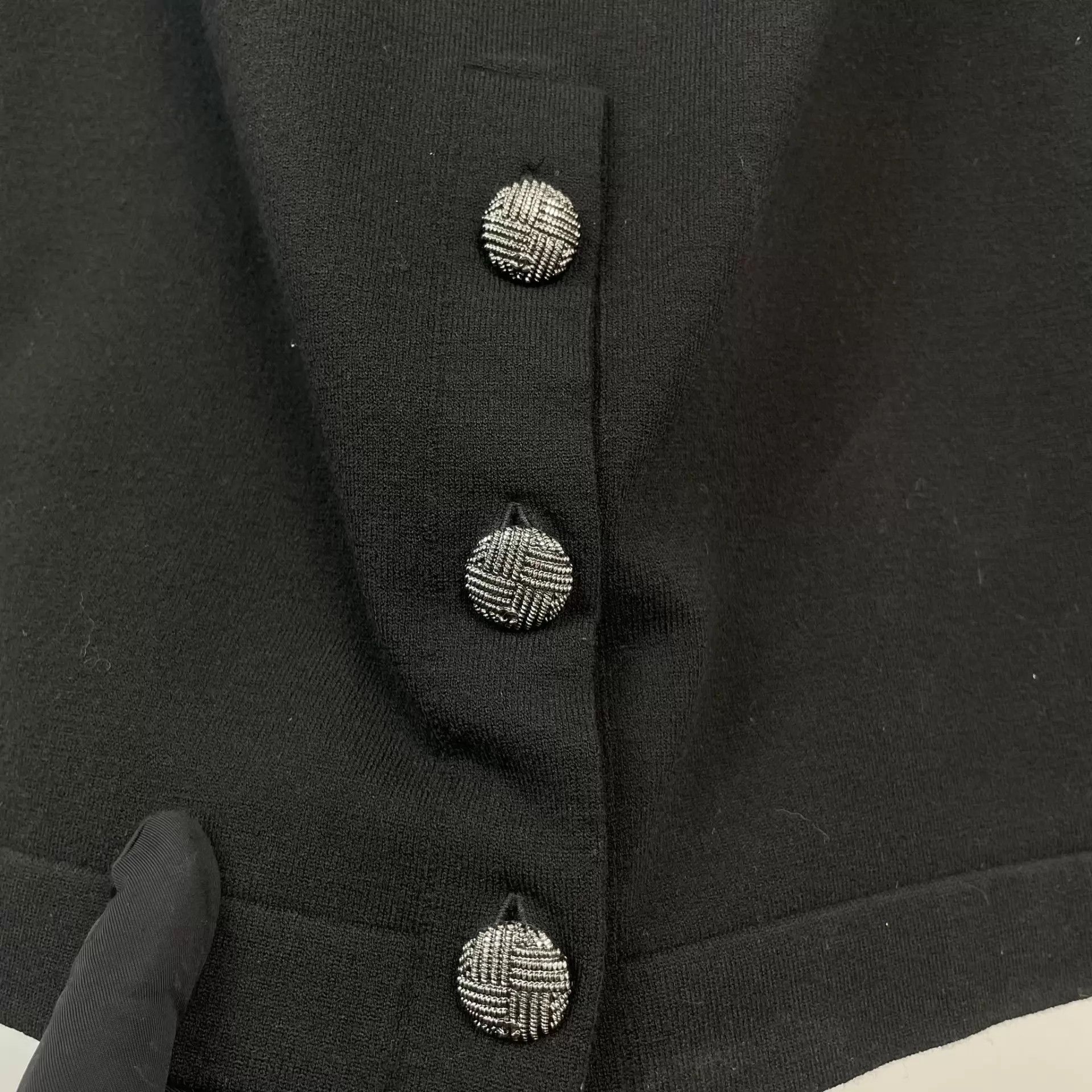 Chanel CHANEL Black & White Wool Tulip Skirt Size 36 Size 26" / US 2 / IT 38 - 8 Thumbnail