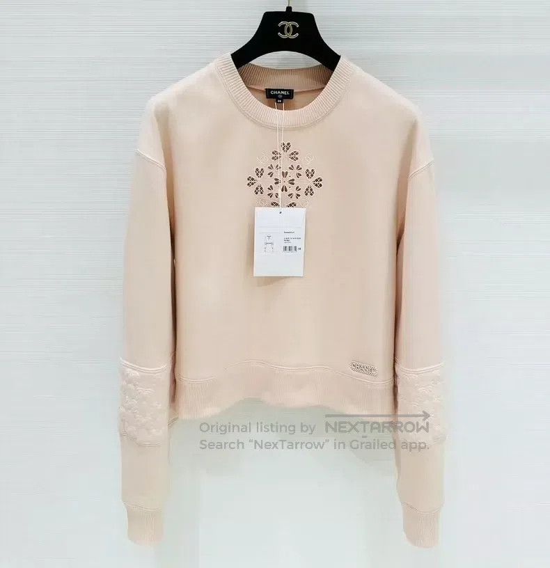 Chanel Chanel Nude-coloured hollow sweatshirt Size XS / US 0-2 / IT 36-38 - 1 Thumbnail