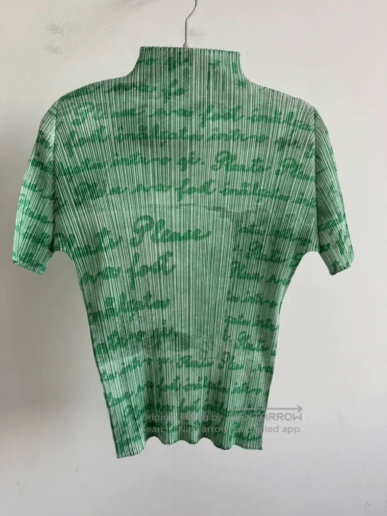 Issey Miyake Green Short Sleeve