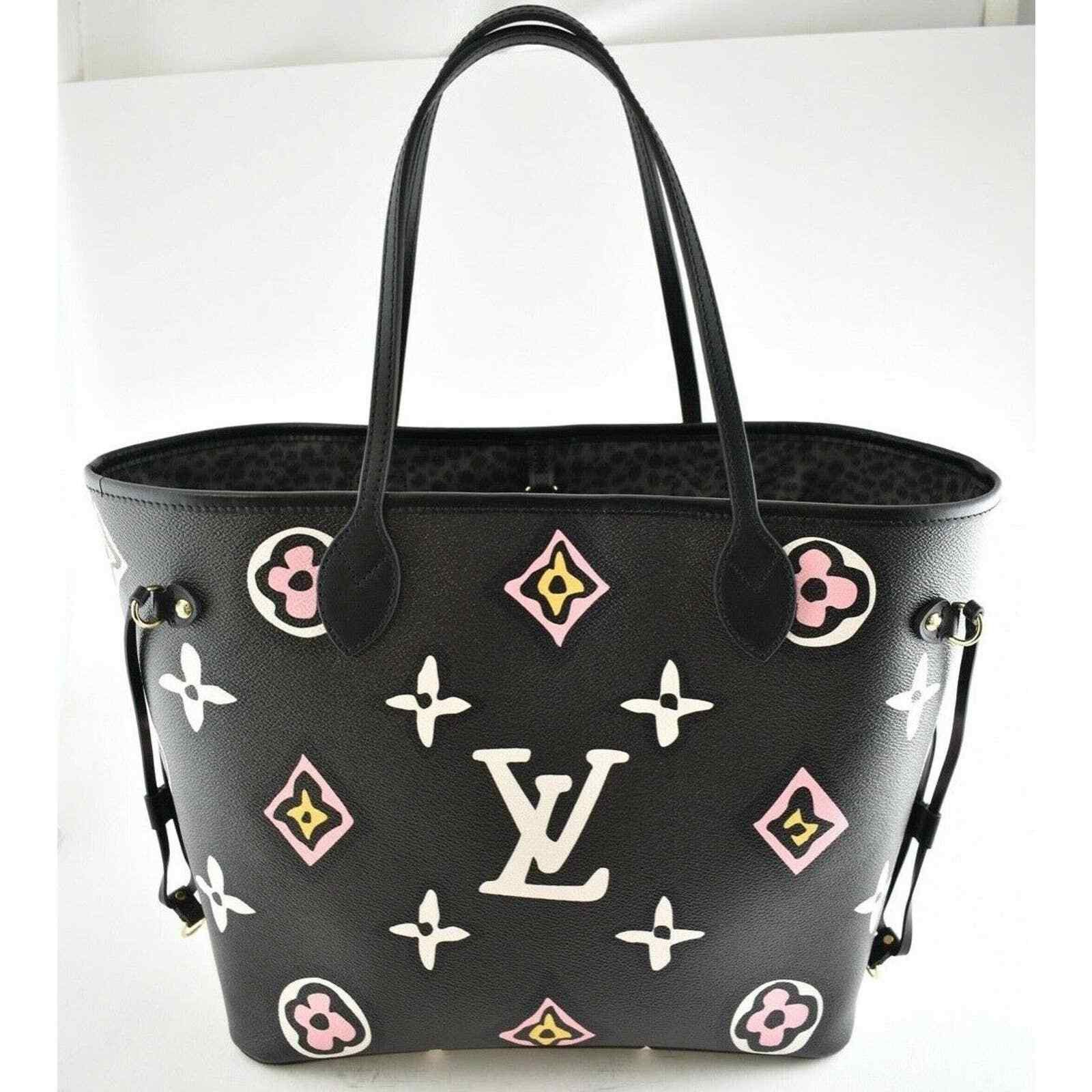 Louis Vuitton Louis Vuitton At Heart Black White Tote Handle Shoulder Bag Size ONE SIZE - 8 Thumbnail