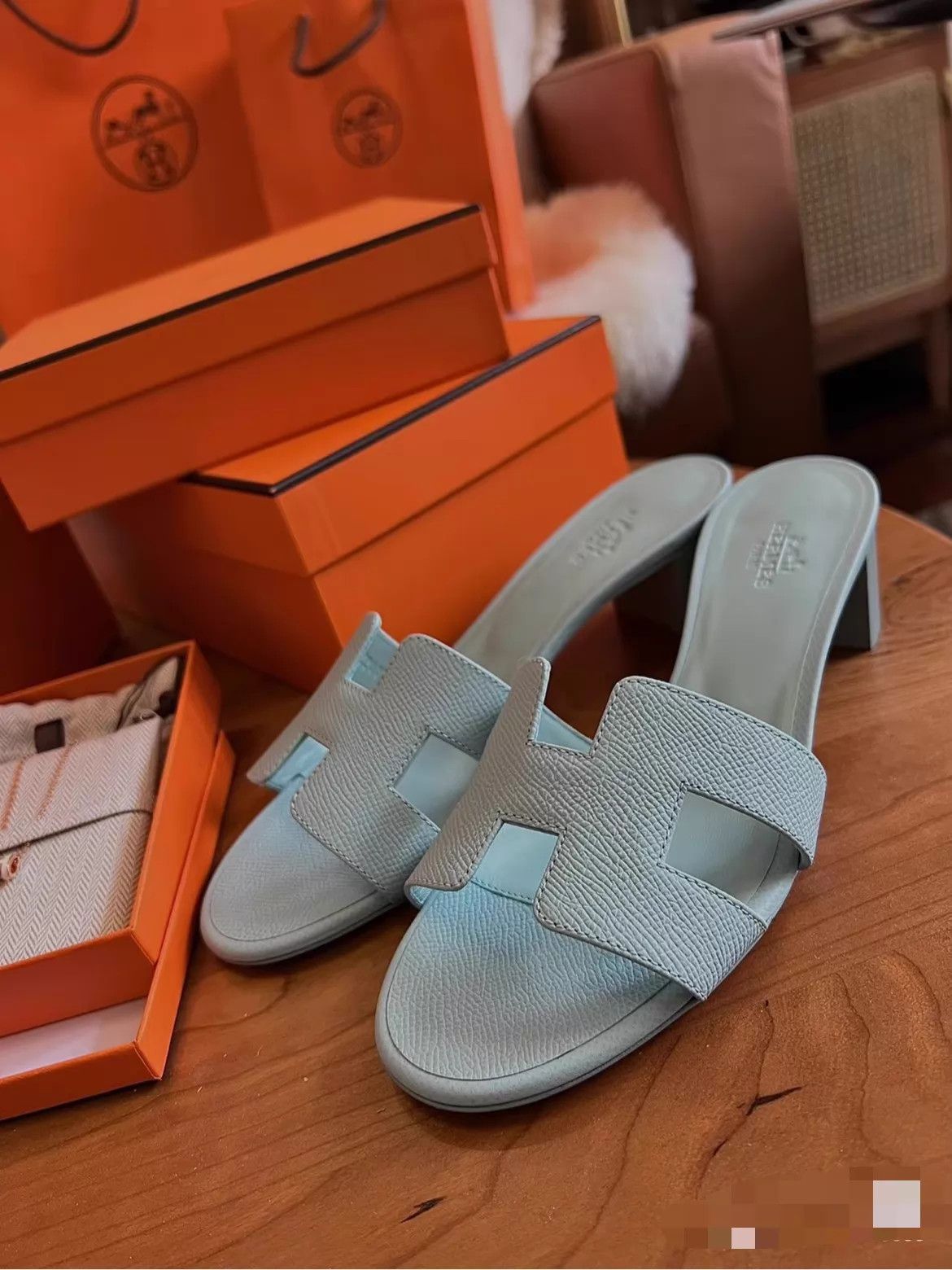 Hermes Hermes Classic H Heel Sandal Light Blue 37 EU Size US 6.5 / IT 36.5 - 7 Thumbnail