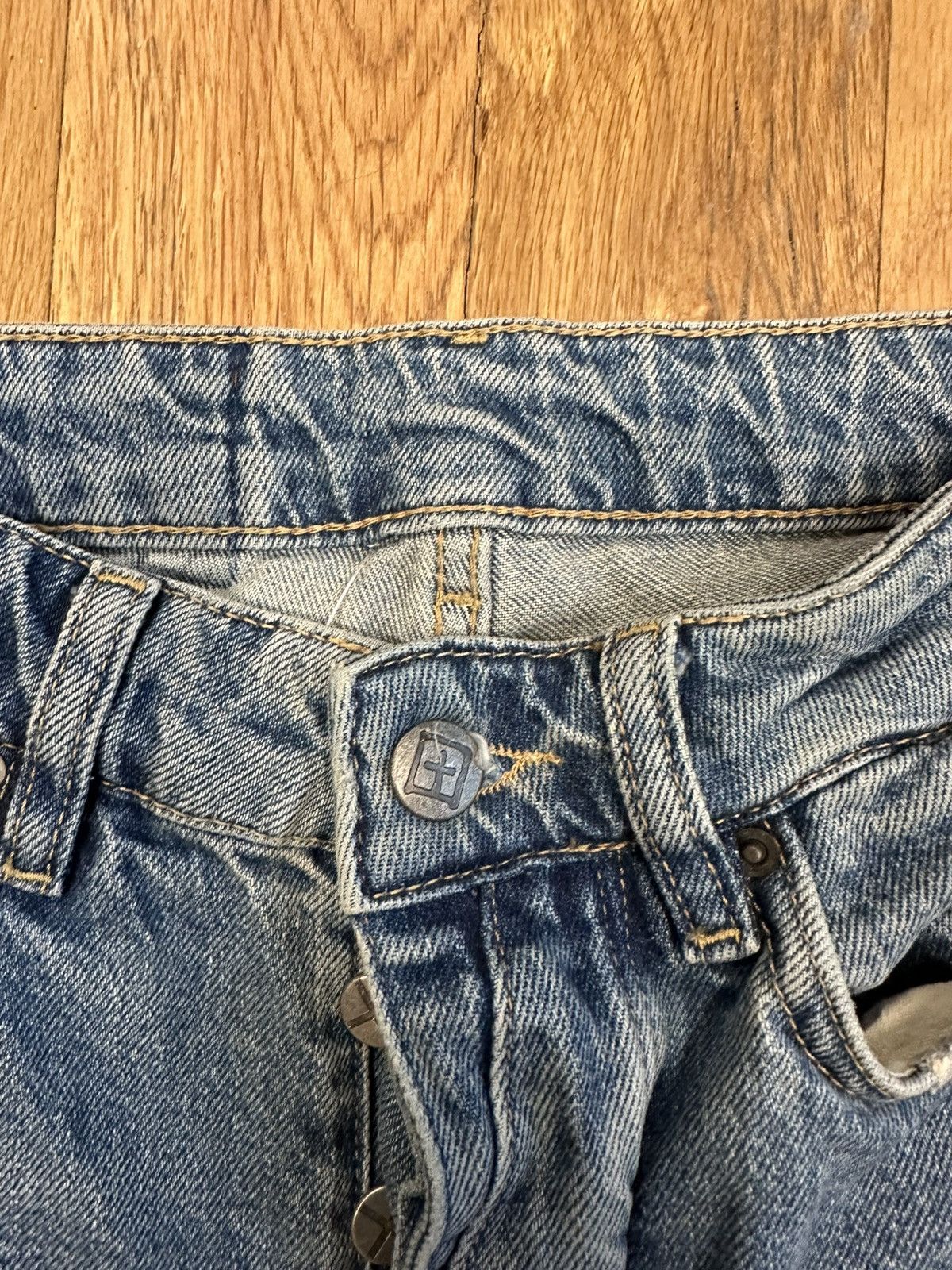 Ksubi Ksubi Spellout Distressed Blue Denim Jeans Size 28 Size US 28 / EU 44 - 3 Thumbnail
