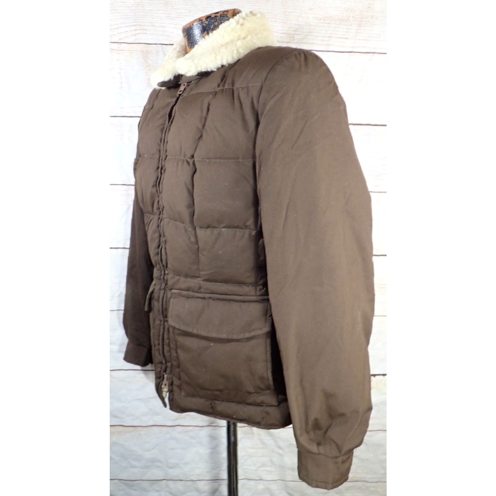 Eddie Bauer VINTAGE Eddie Bauer JACKET | 80s Puffer Women’s Medium Brown Down? Fur-Like Collar Insulated Full Zip Quilted Distressed 90s Classic Designer Size M / US 6-8 / IT 42-44 - 2 Thumbnail