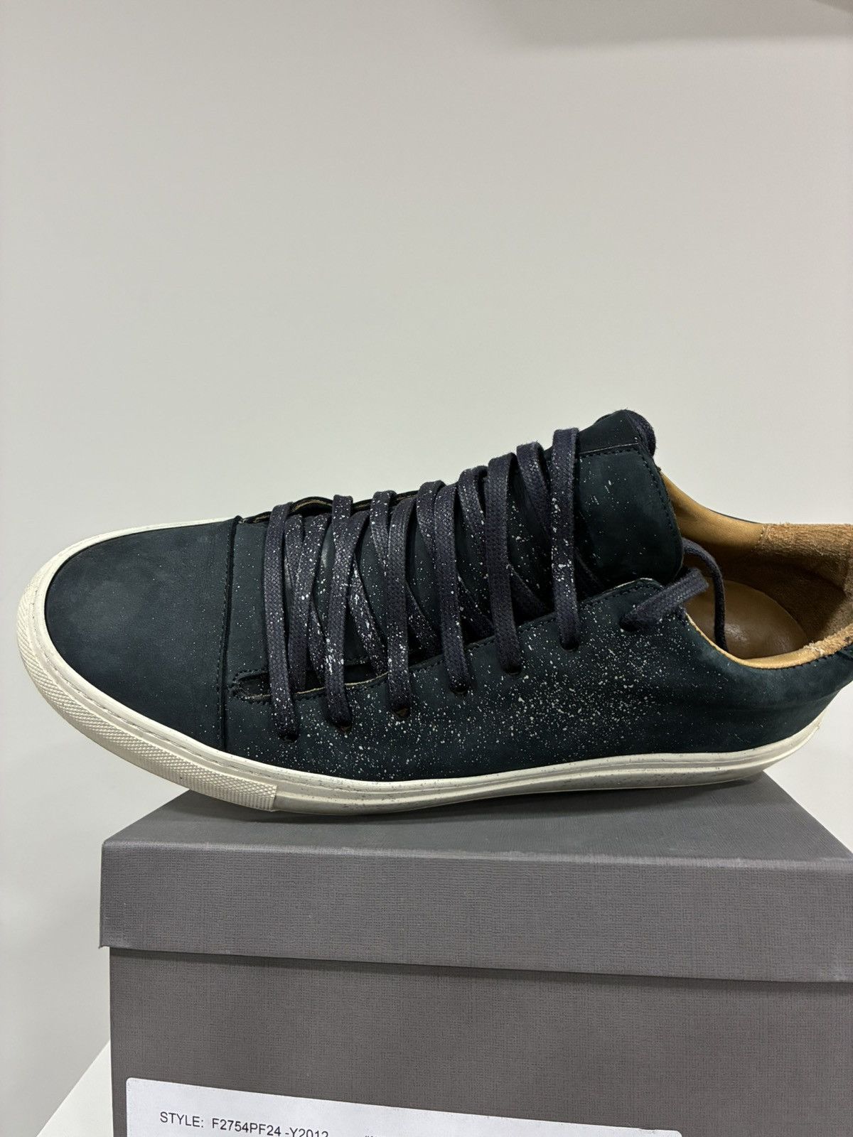 John Varvatos Reed paint splatter sneaker 8.5 Size US 8.5 / EU 41-42 - 8 Thumbnail