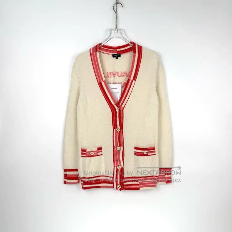 Chanel Chanel Red and white classic logo buttoned cashmere cardig Size XS / US 0-2 / IT 36-38 - 3 Thumbnail