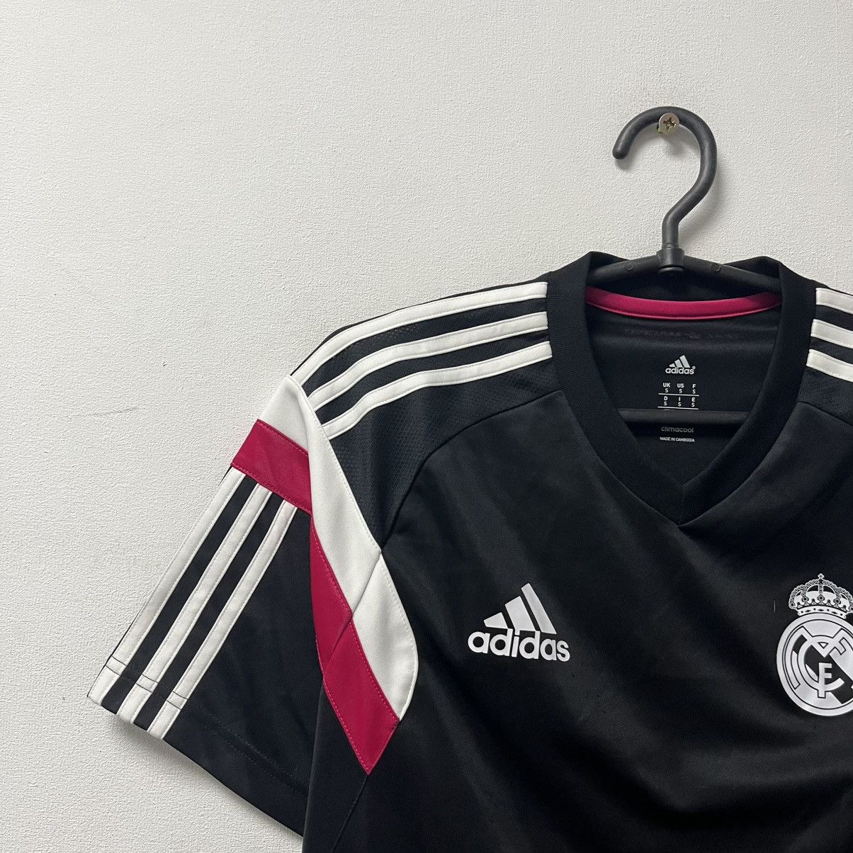 Vintage Mens Vintage Adidas Real Madrid T Shirt Size US S / EU 44-46 / 1 - 3 Thumbnail