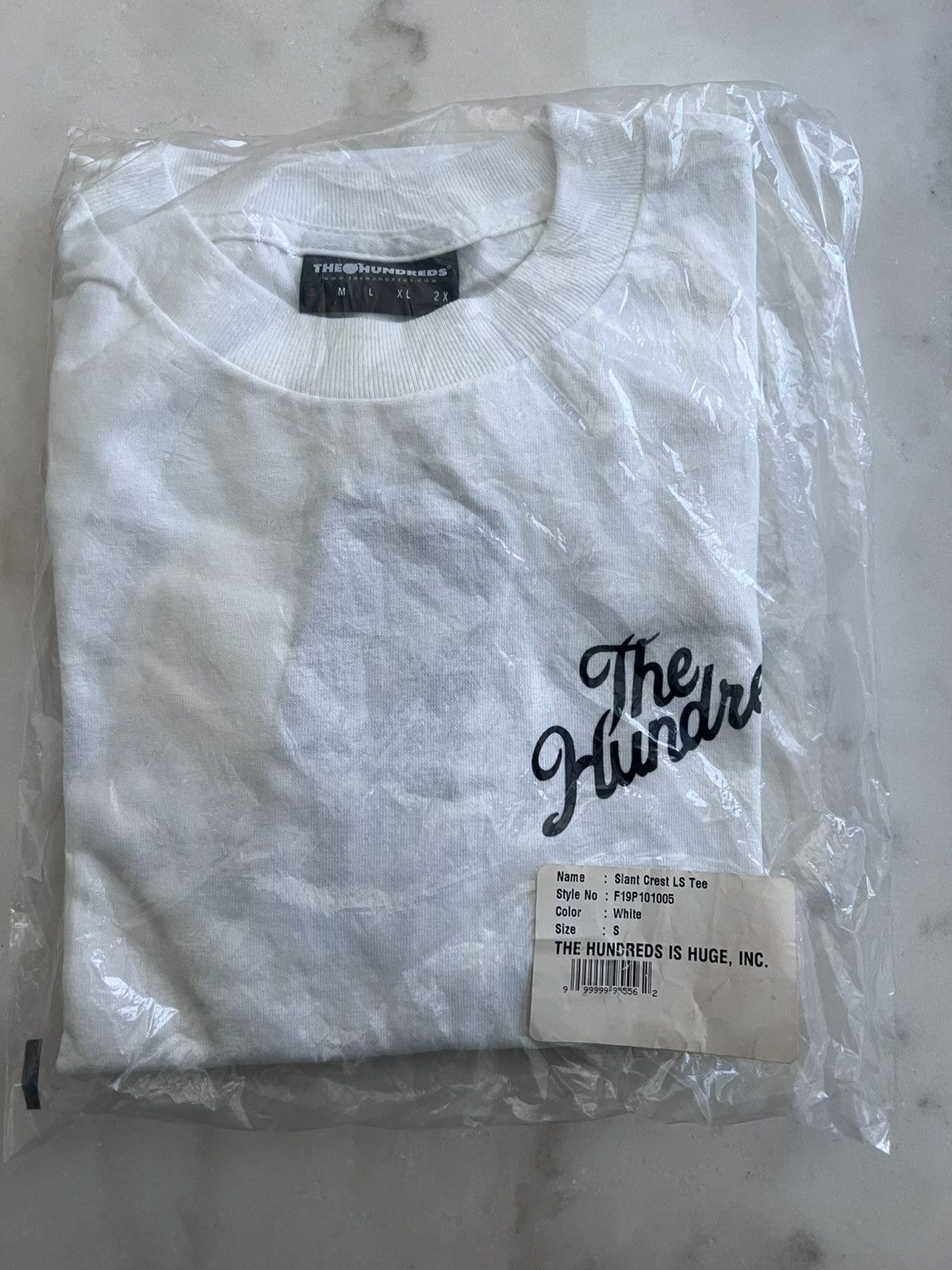 The Hundreds THE HUNDREDS SLANT CREST LONG SLEEVE T-SHIRT Size US S / EU 44-46 / 1 - 1 Thumbnail