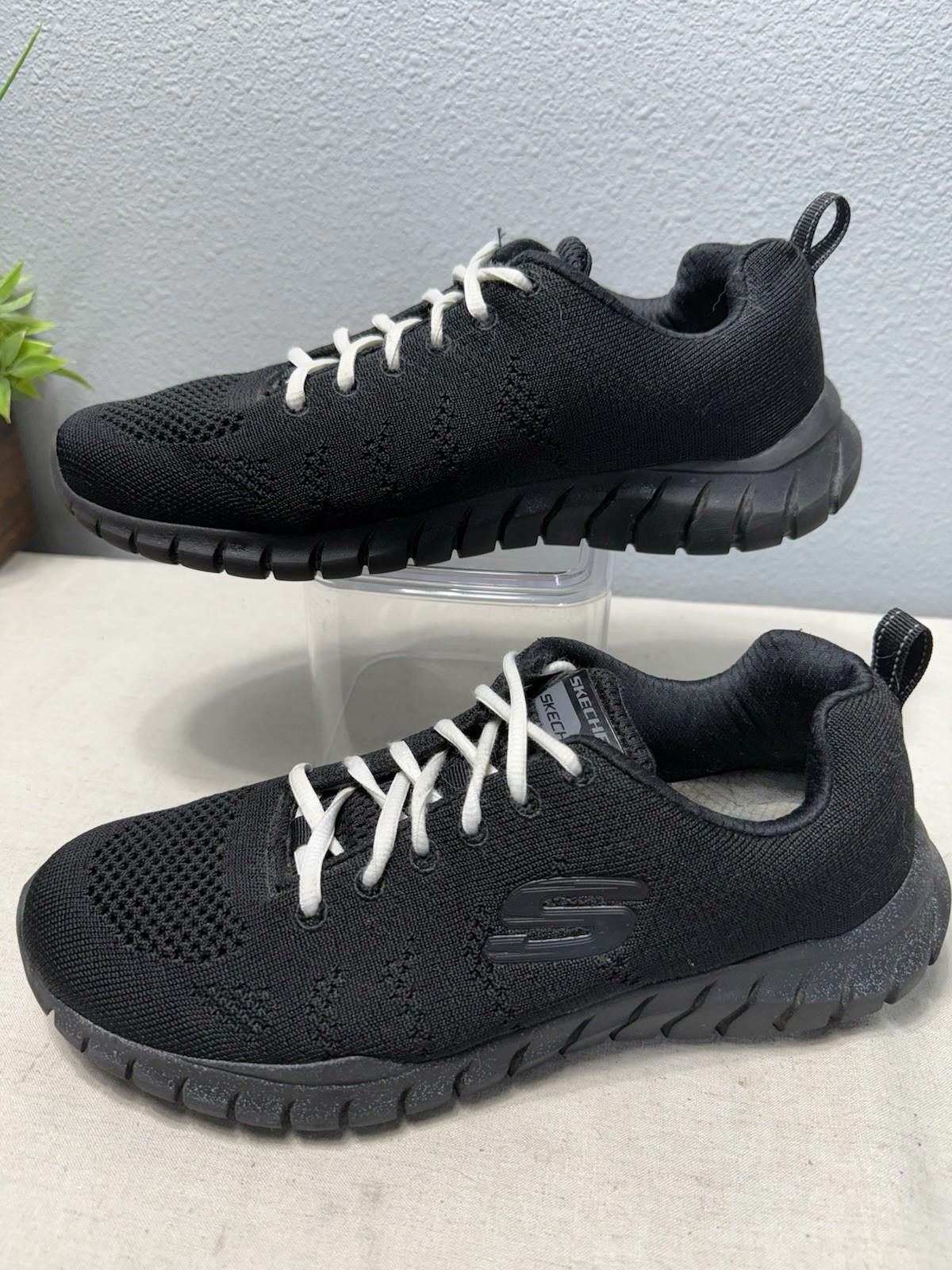 SKECHERS Skechers Overhaul Debbir Memory Foam Shoes Black Sz 8.5 Size US 8.5 / EU 41-42 - 2 Thumbnail