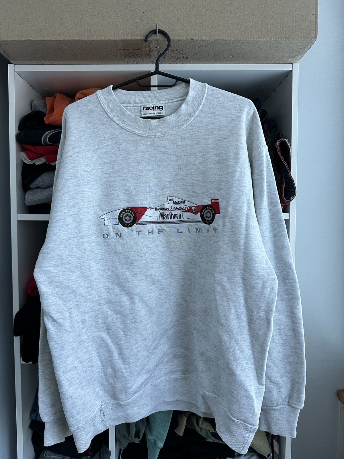 Marlboro 🔥VINTAGE MARLBORO F1 FORMULA CREWNECK🔥 Size US XL / EU 56 / 4 - 1 Thumbnail