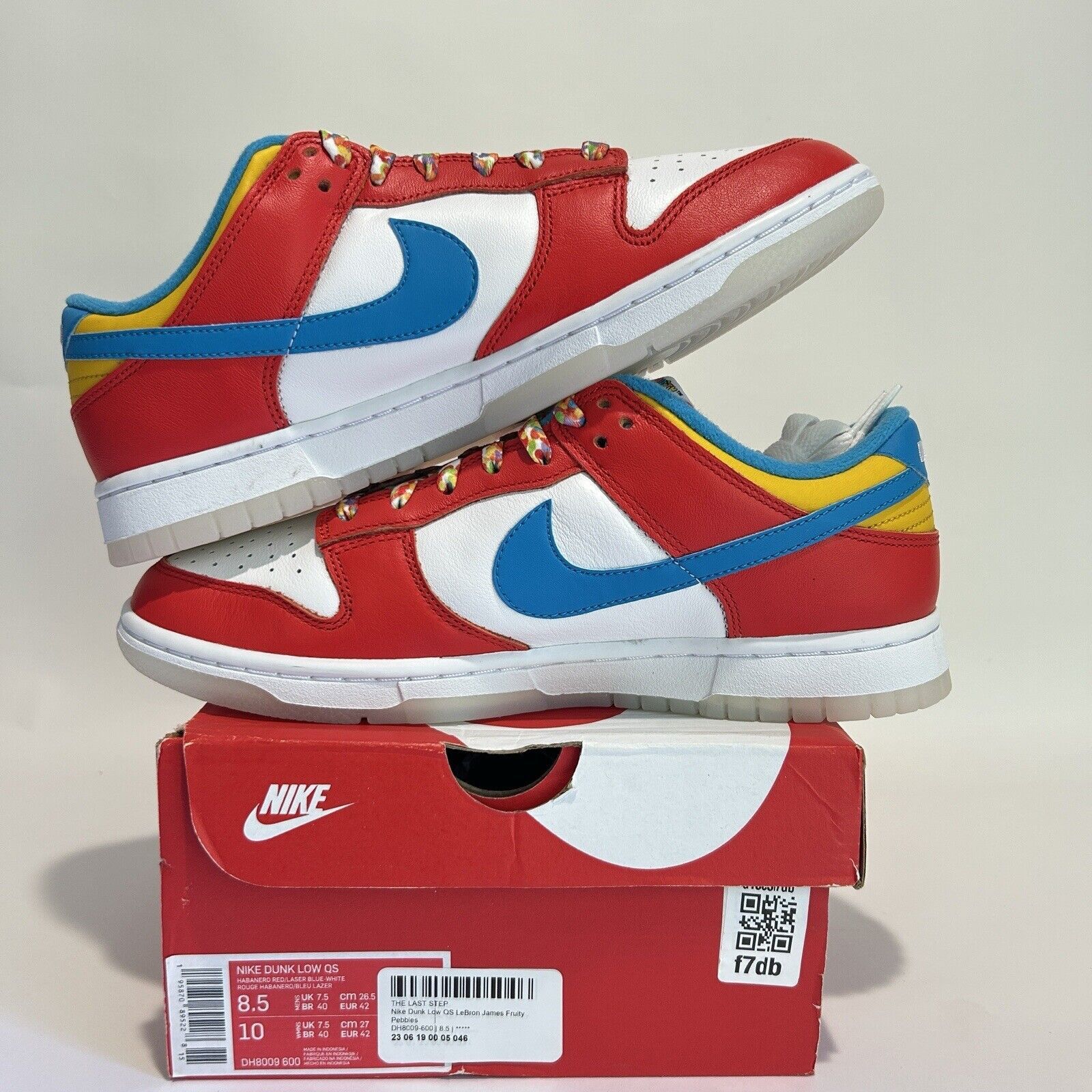 Nike Nike Dunk Low QS LeBron James "Fruity Pebbles/Habanero Red” Size US 8.5 / EU 41-42 - 3 Thumbnail