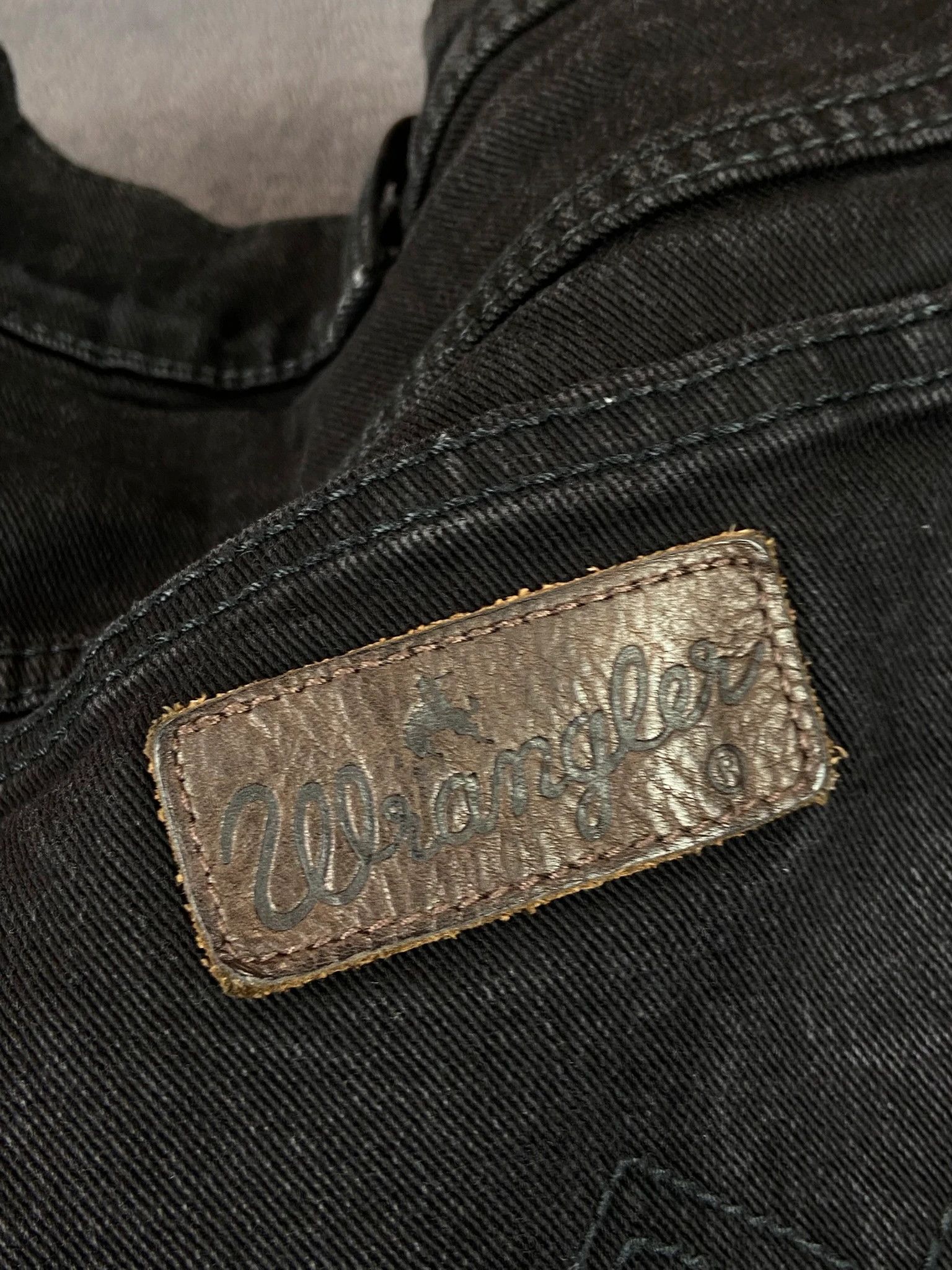 Wrangler Wrangler spodnie czarne jeans denim Size US 33 - 6 Thumbnail
