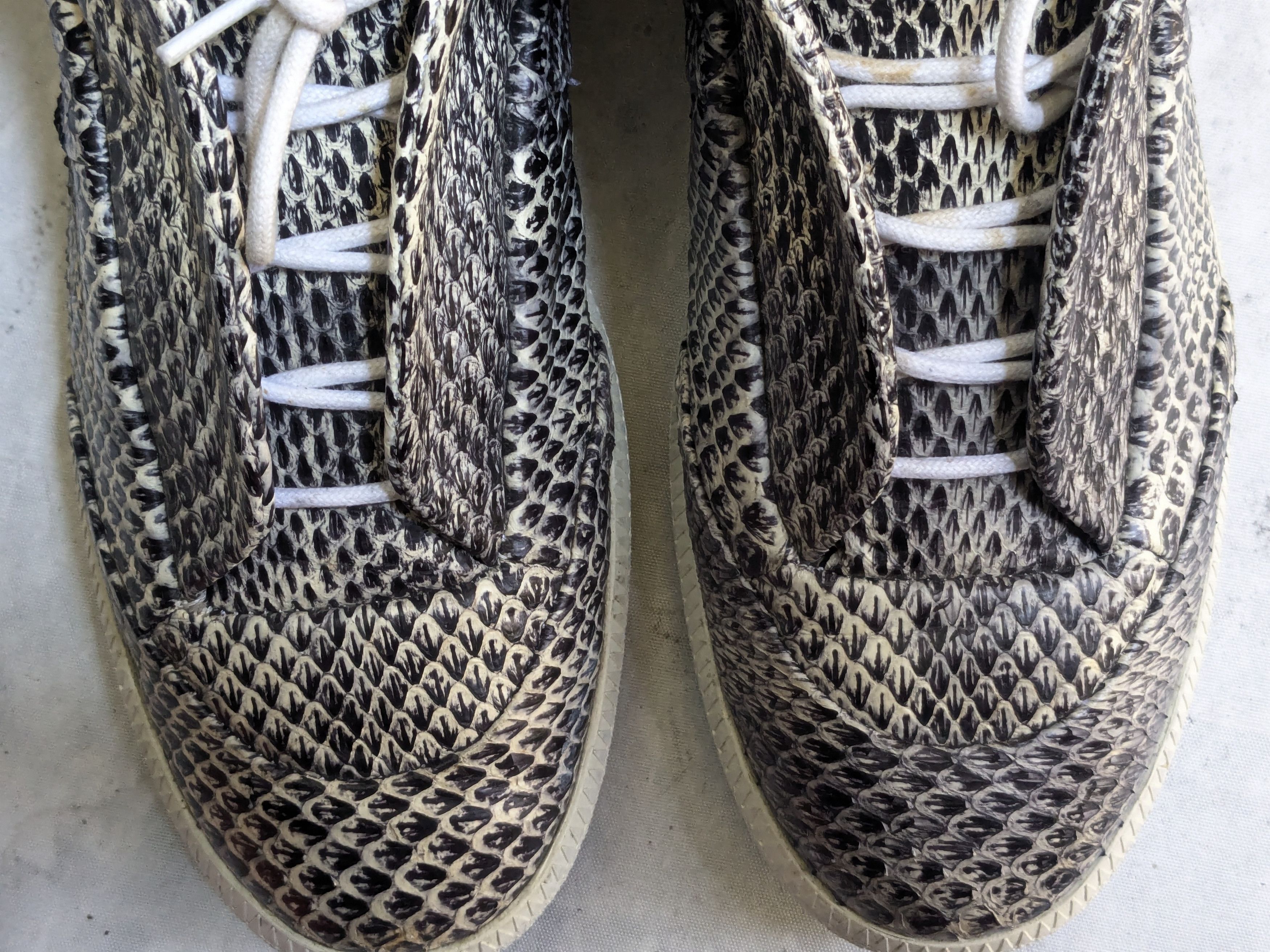 Maison Margiela Maison Margiela Future White Snakeprint 10 43 High Tops Size US 10 / EU 43 - 2 Thumbnail