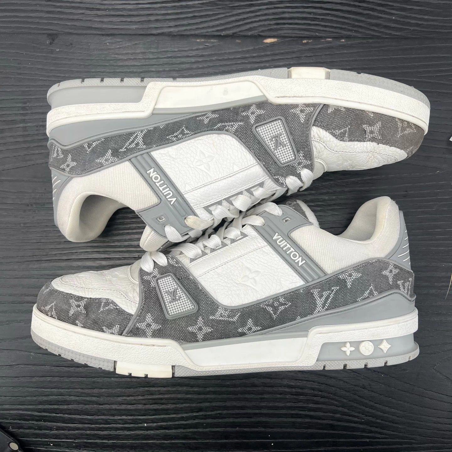 Louis Vuitton LV Trainer White Gray Denim 44 Size US 11 / EU 44 - 2 Thumbnail