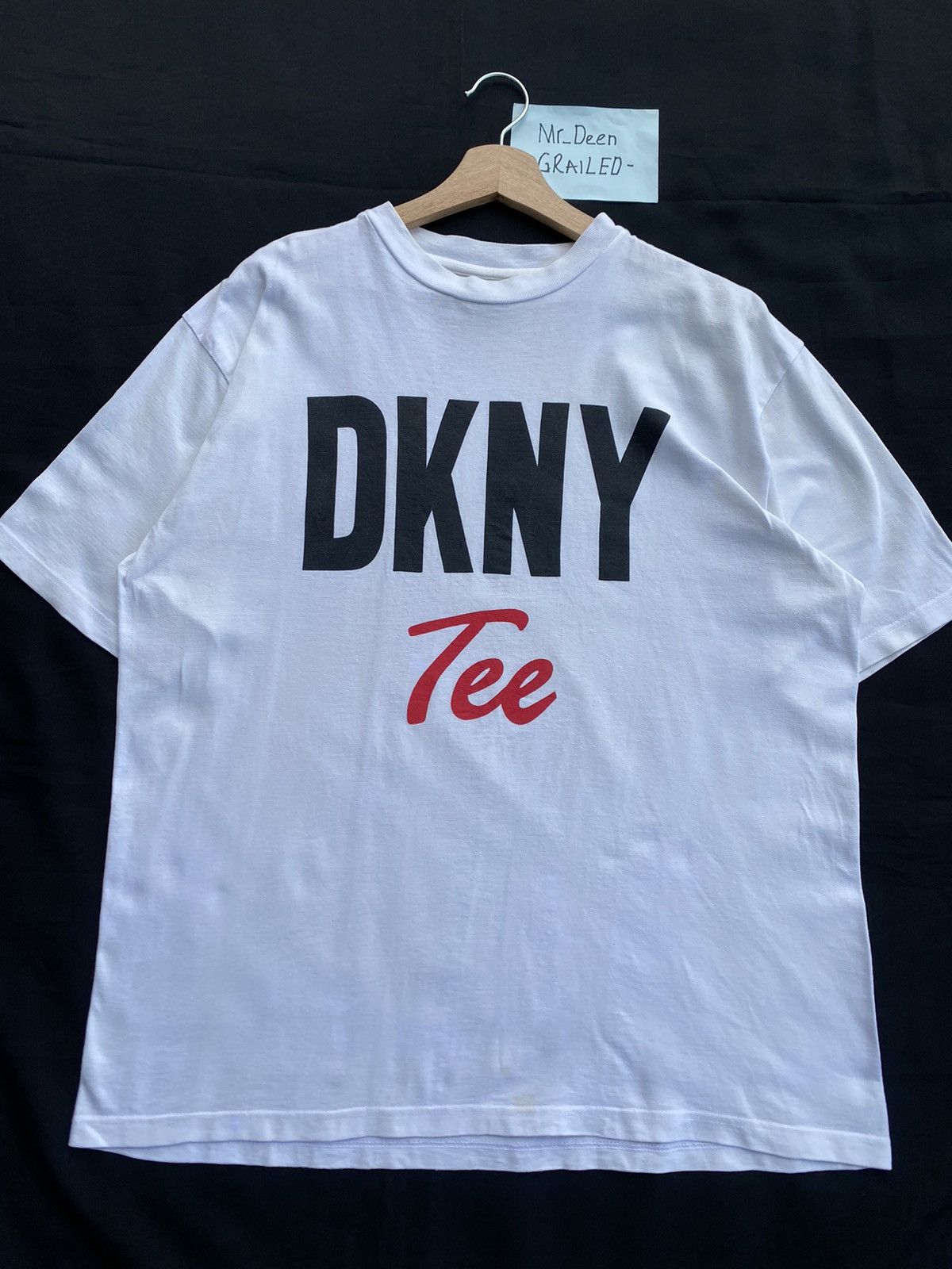 DKNY Rare Vintage DKNY Big Logo Spellout Tshirt Size US L / EU 52-54 / 3 - 4 Thumbnail