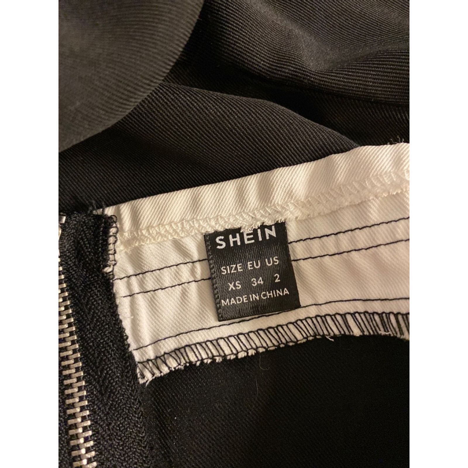 Shein Y2K Minimalist Black Two Piece Festival Streetwear Set SHEIN Size 23" - 3 Thumbnail