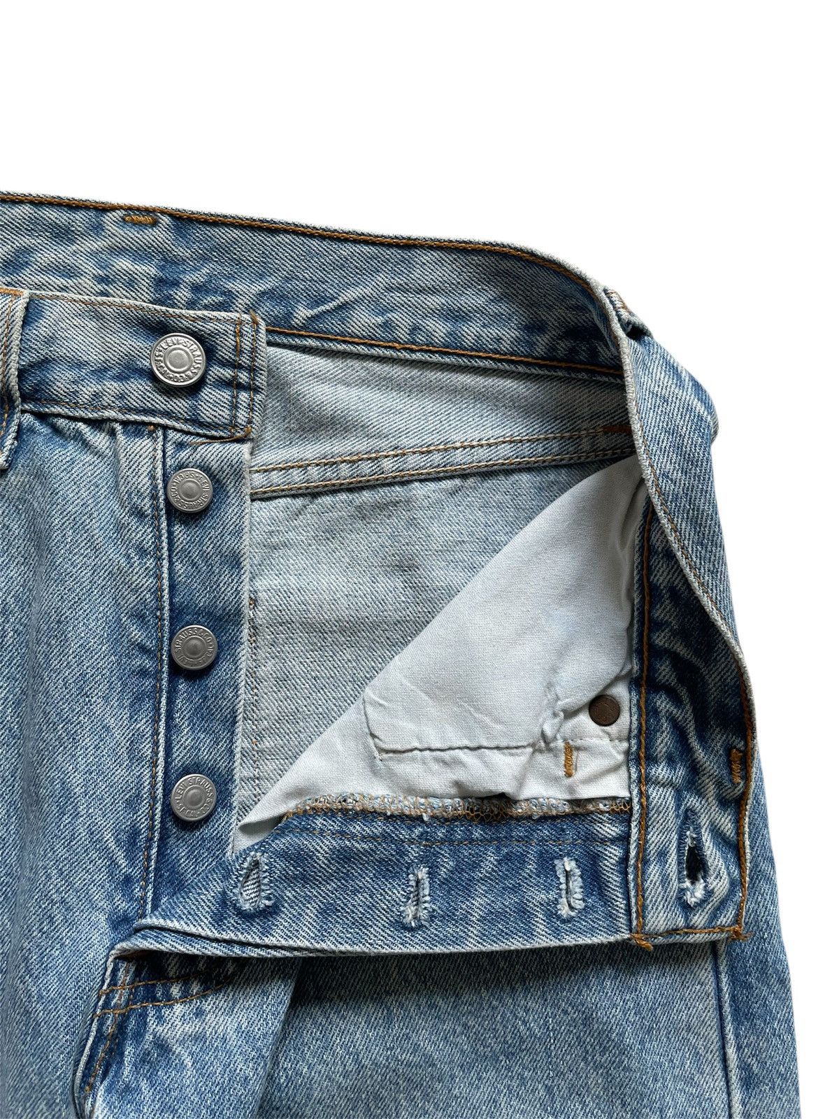 Levi's × Vintage Vintage 90s Levis 501 Blue Washed Jeans 28x32 Size US 28 / EU 44 - 8 Thumbnail