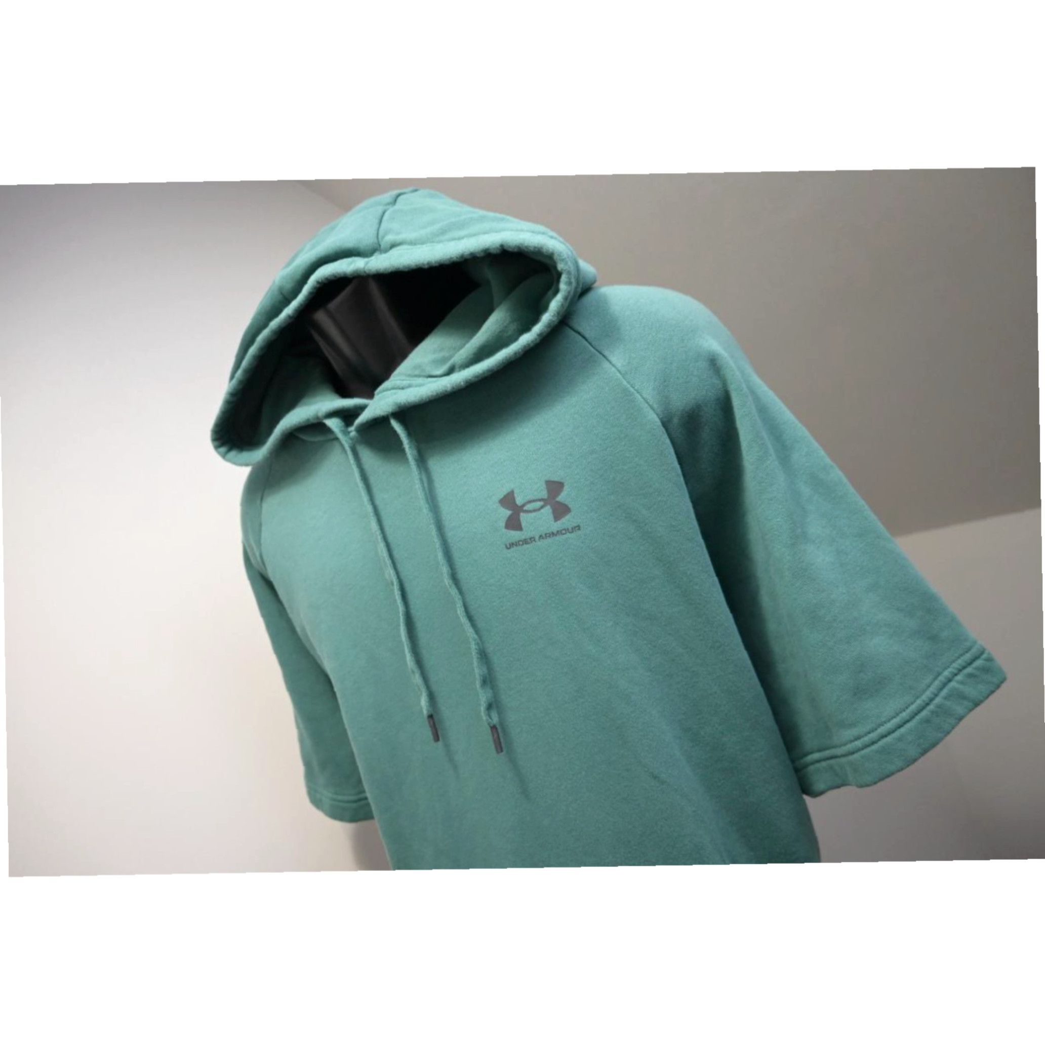 Under Armour Athletics Brown Hoodie popular 1366411 277 Size M NWT