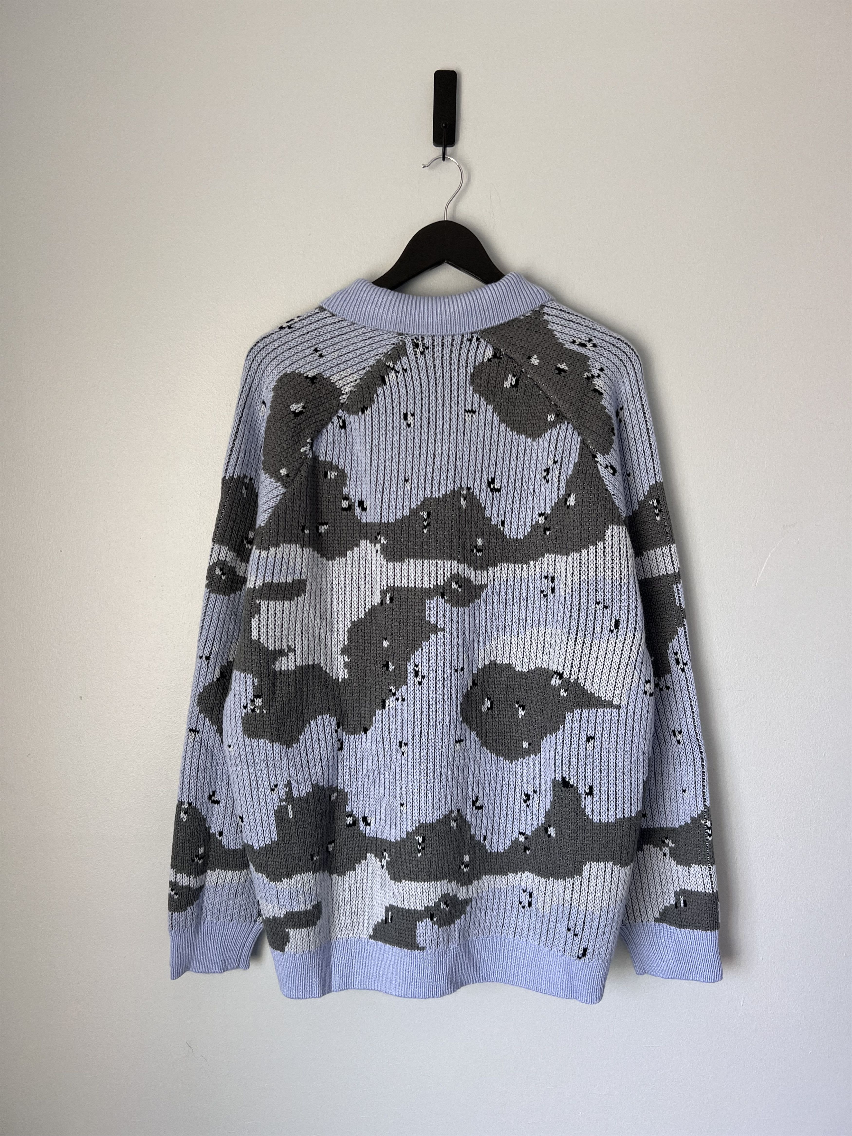 Supreme Supreme Small Box Logo Sweater in Blue Camo Size US XL / EU 56 / 4 - 5 Thumbnail