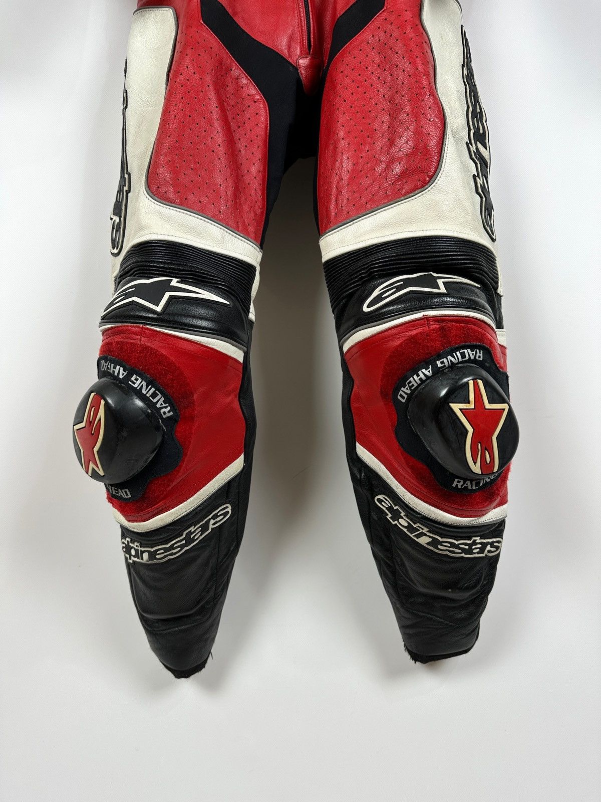 Alpinestars Alpinestar Professional Leather Superbike Moto Suit Size US M / EU 48-50 / 2 - 18 Thumbnail