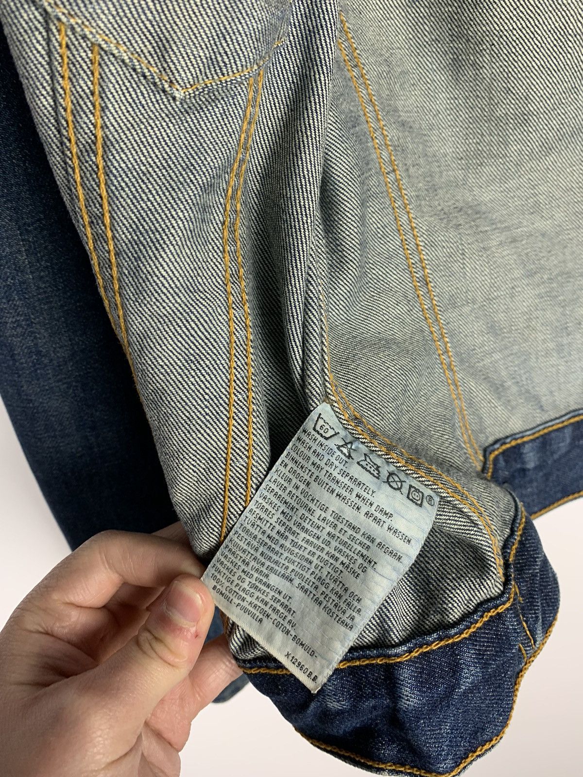 Levi's Vintage Levi’s Denim Jacket Kids Size S Blue Y2K Size US S / EU 44-46 / 1 - 13 Thumbnail