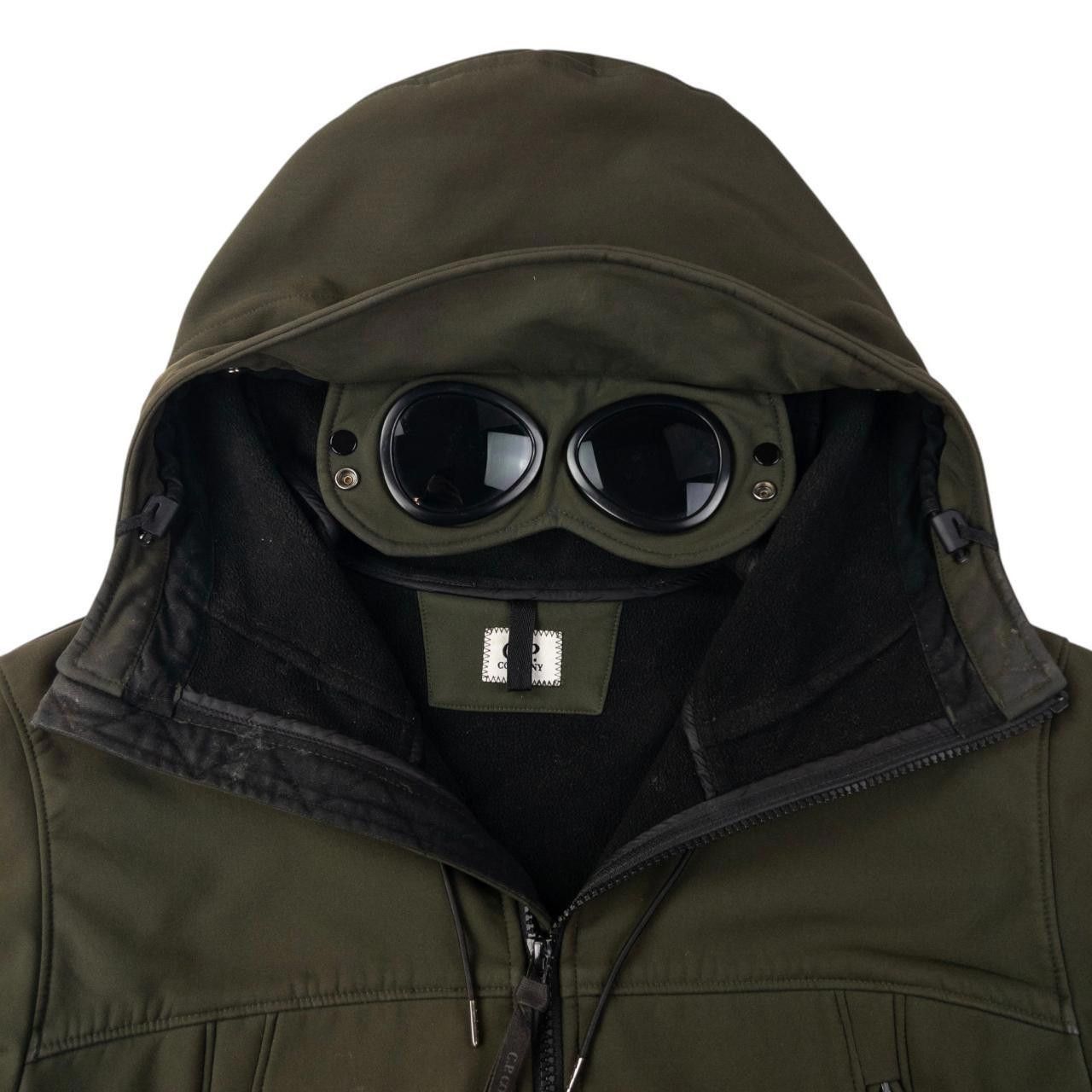 Designer Vintage CP Company Goggle Hood Shell Jacket Size S Size US S / EU 44-46 / 1 - 3 Thumbnail