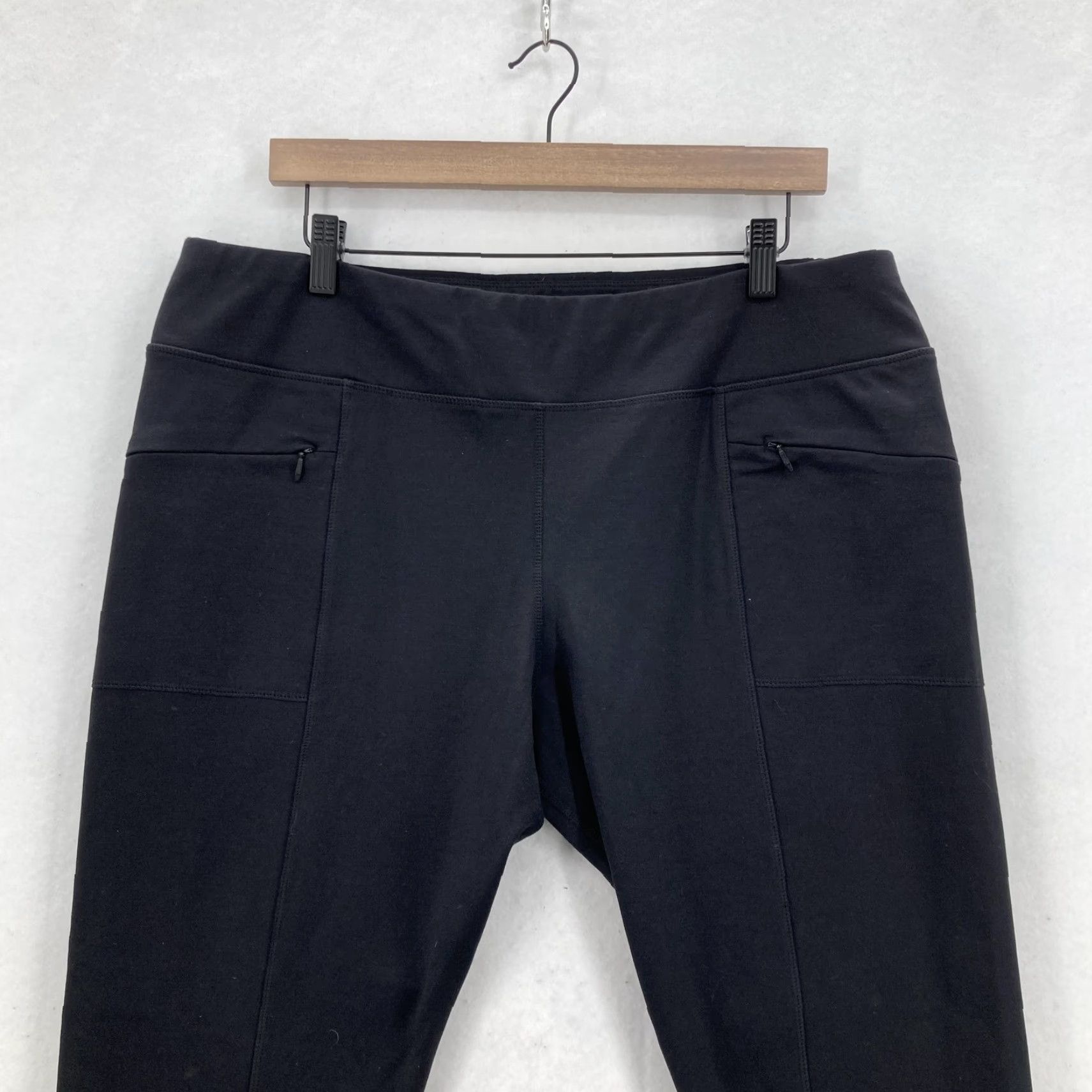 Vintage VINTAGE? No. Final: Reel Legends Pants Womens XL Black Tec-Ponte Leggings Zipper Pockets Stretch NWT Size 40" / US 18 - 2 Thumbnail