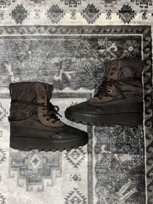 Yeezy 950 clearance chocolate