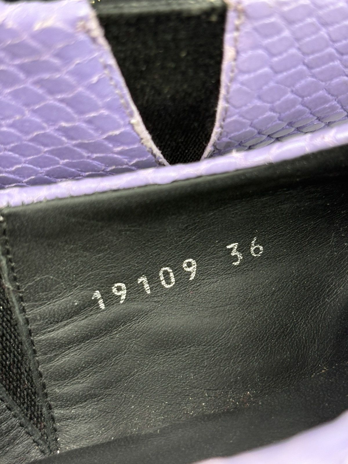 Dries Van Noten Lavander Snakeskin Flats Size US 6 / IT 36 - 6 Thumbnail