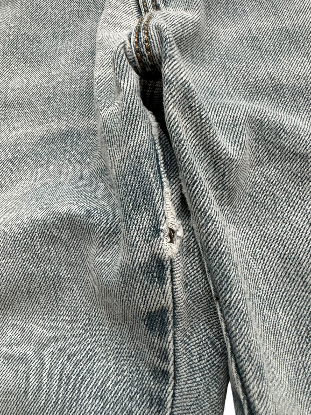 If Six Was Nine Vintage Zara Buckle Back Faded Distressed Jeans Size US 33 - 6 Thumbnail