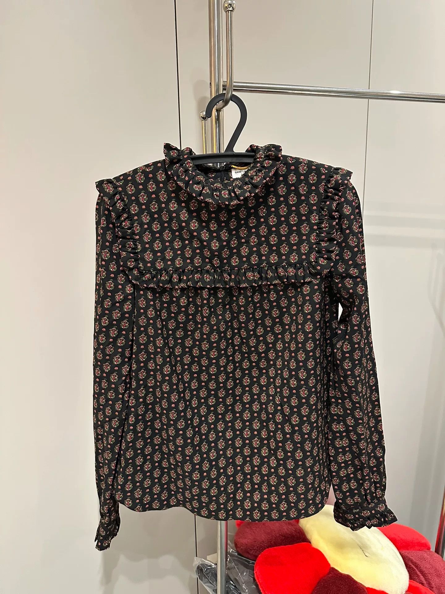 Saint Laurent Paris Saint Laurent Floral Ruffled Wool Blouse Size XXS / US 00 / IT 34 - 1 Thumbnail