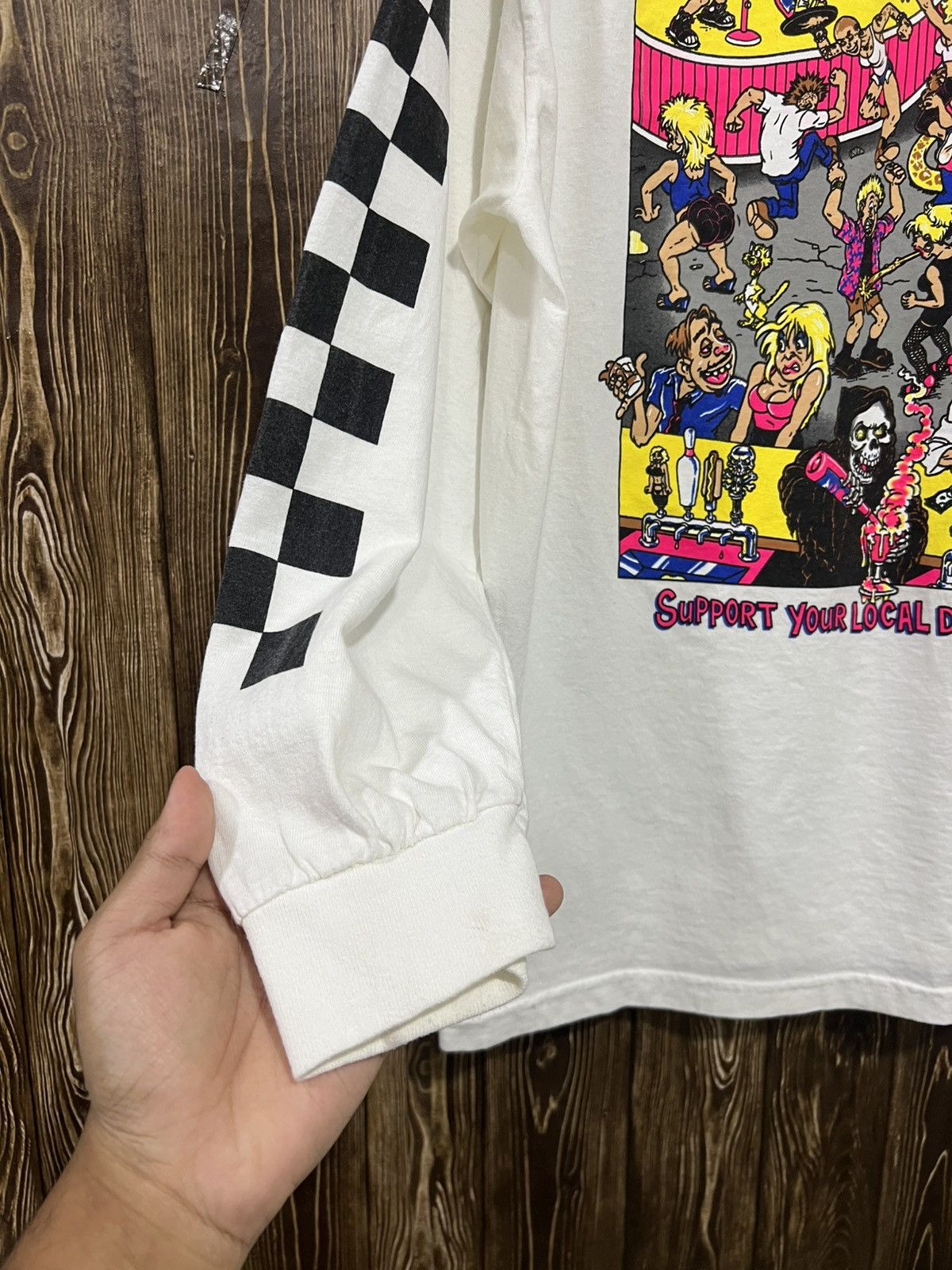 Lurking Class Y2K Lurking Class Sketchy Tank Skateboards Tshirt Size US L / EU 52-54 / 3 - 3 Thumbnail