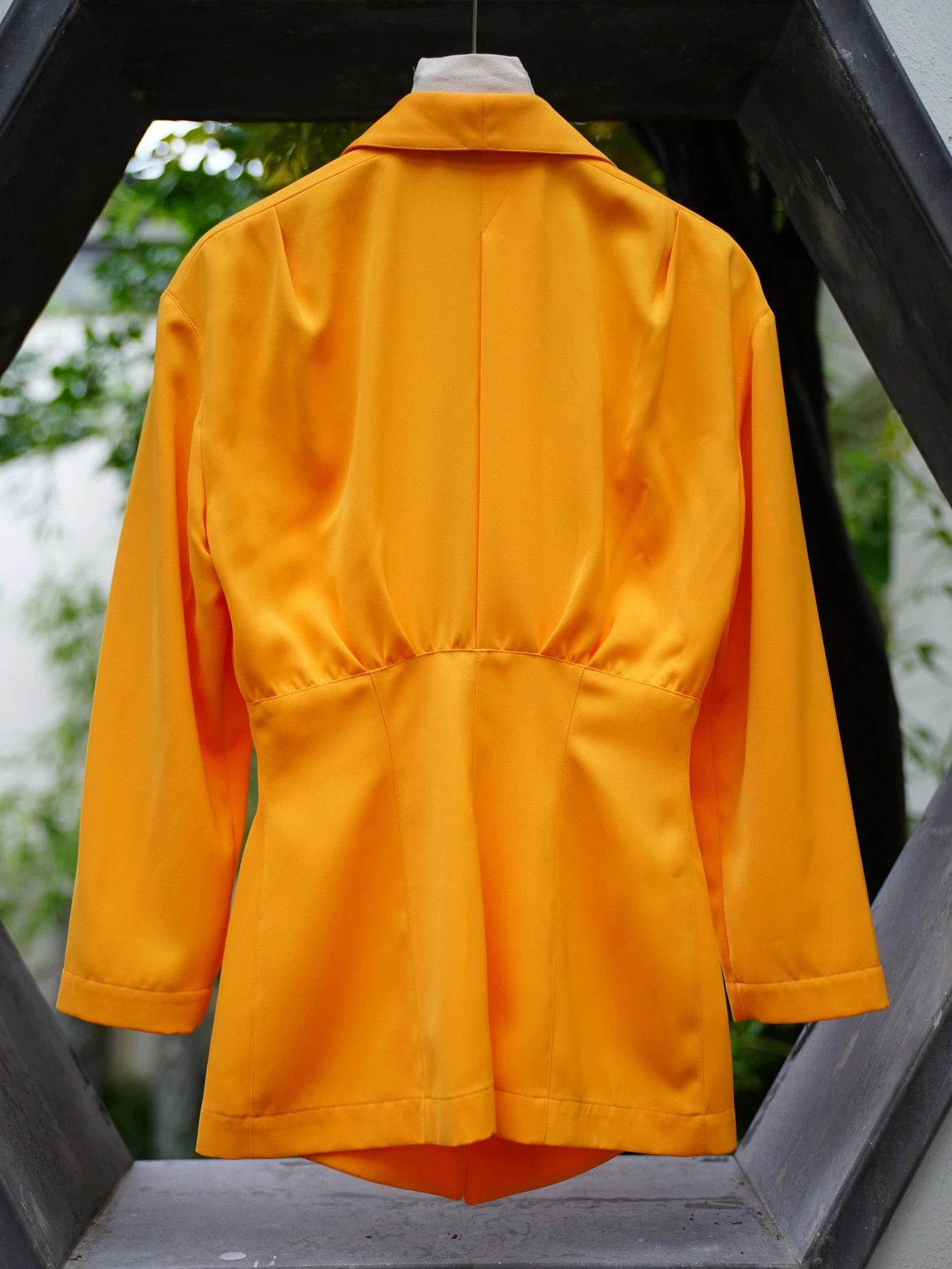 Thierry Mugler Thierry Mugler Vintage Orange Asymmetric Knot Blazer Size M / US 6-8 / IT 42-44 - 5 Thumbnail