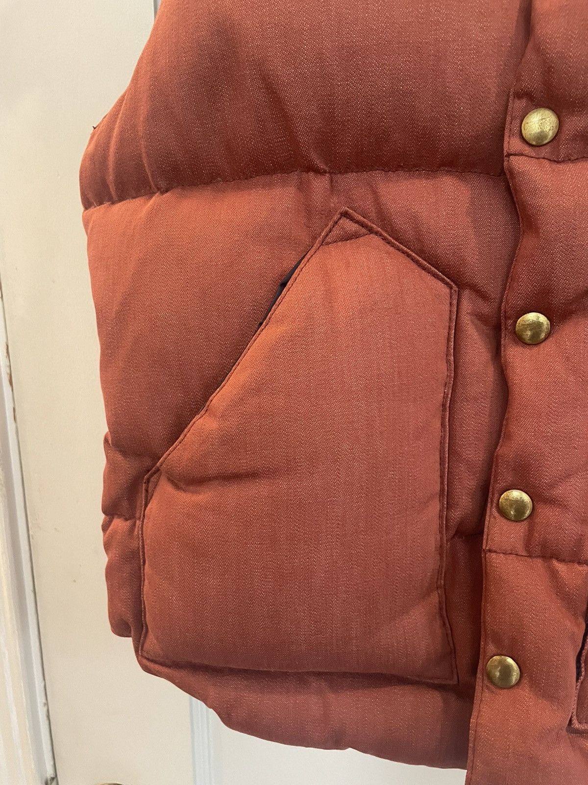 Rocky Mountain Featherbed Down Vest with Leather Accents Size US S / EU 44-46 / 1 - 5 Thumbnail
