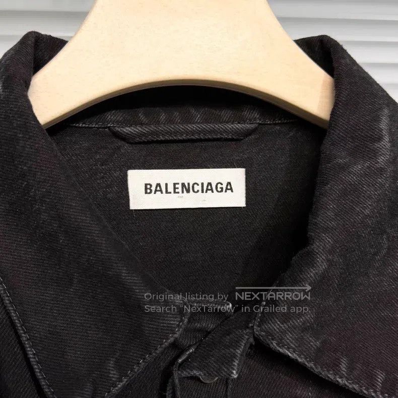 Balenciaga Balenciaga Denim Jacket with Water Washed and Back Crystal Size XXS / US 00 / IT 34 - 3 Thumbnail