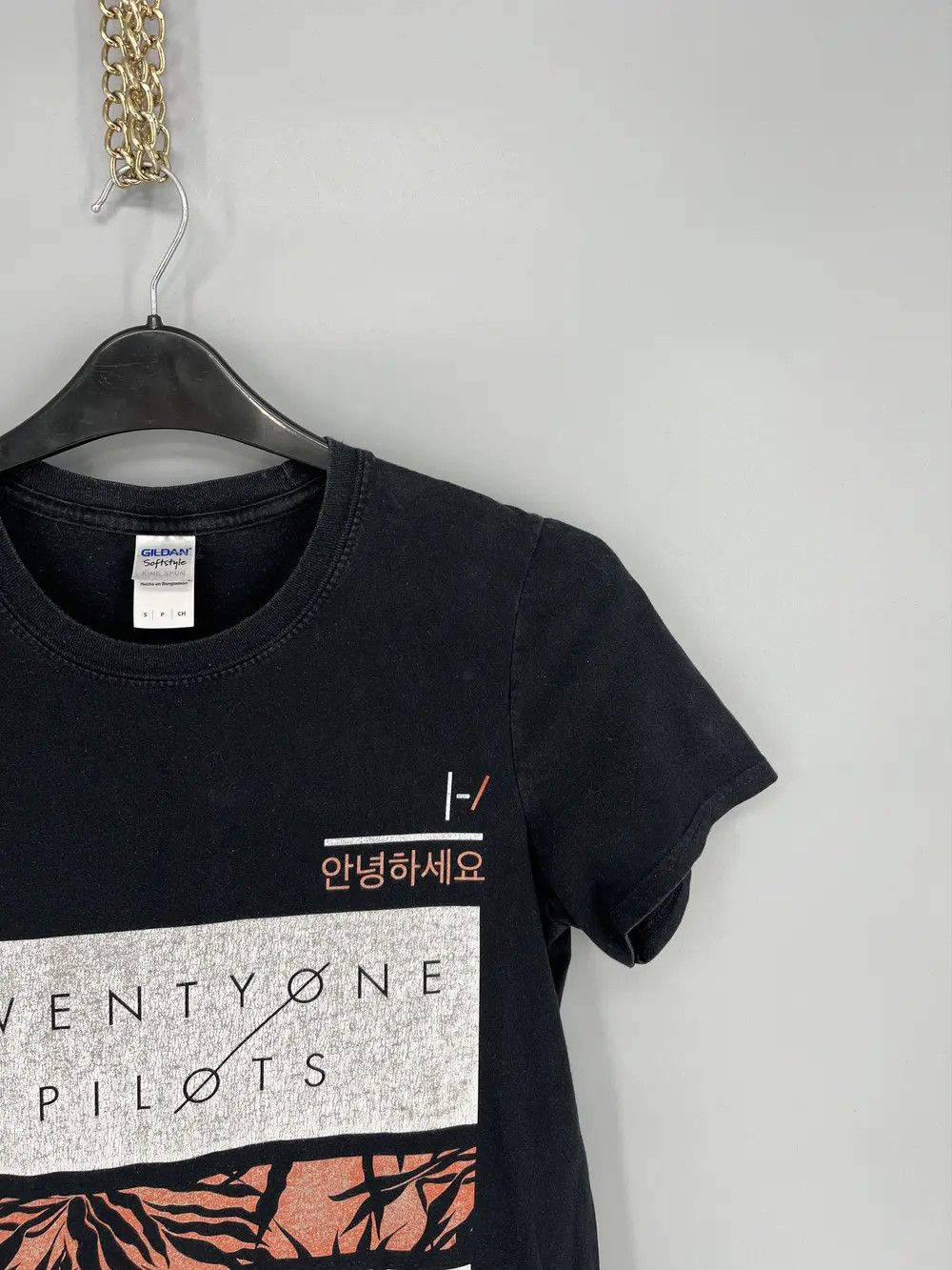 Band Tees Vintage Y2k Twenty One Pilots Vintage Cult Rock Band Tee Size US S / EU 44-46 / 1 - 7 Thumbnail