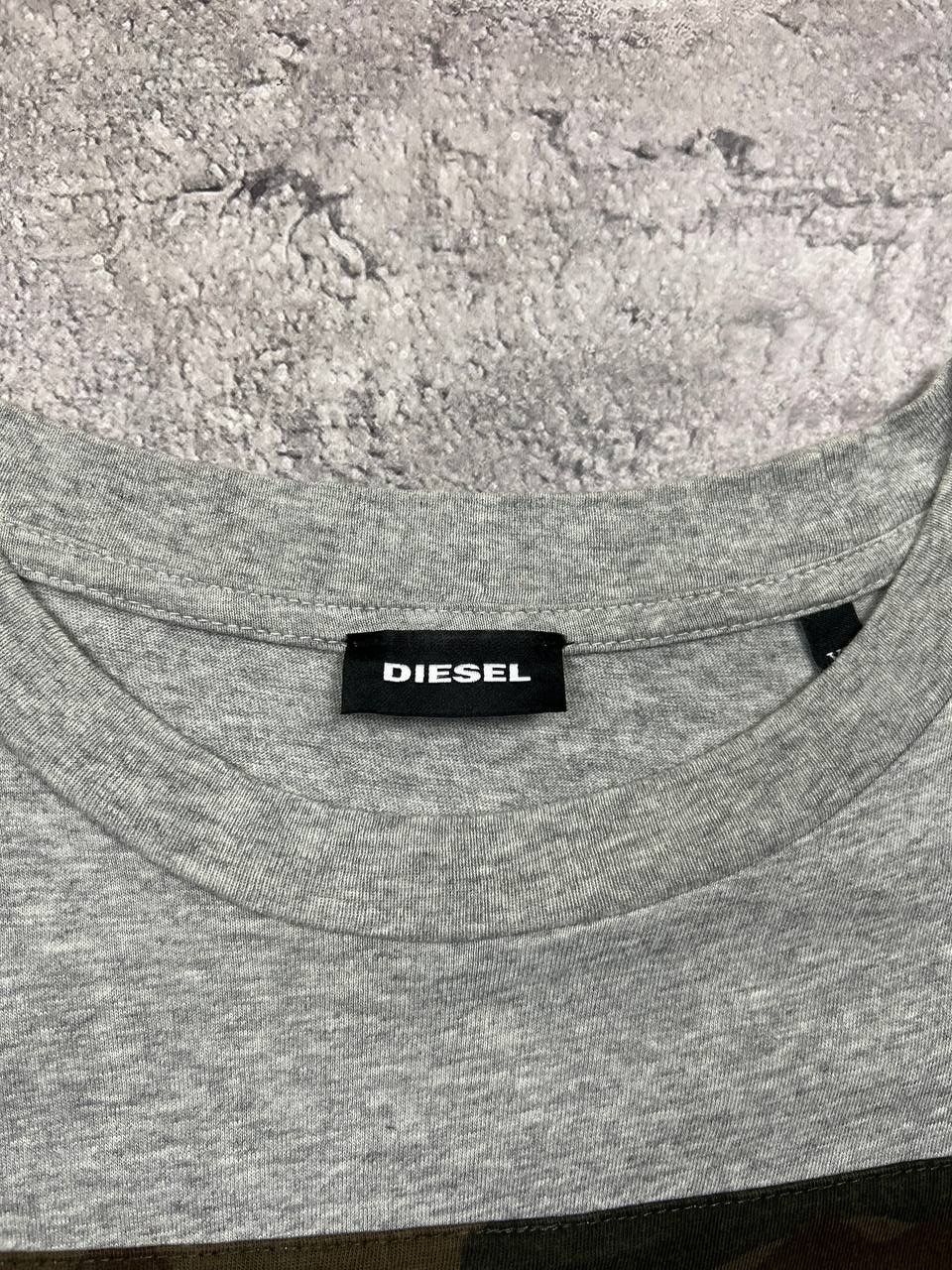 Diesel Vintage Diesel Tee Face Logo Y2K Streetwear T-Shirt Camo Size US XL / EU 56 / 4 - 6 Thumbnail