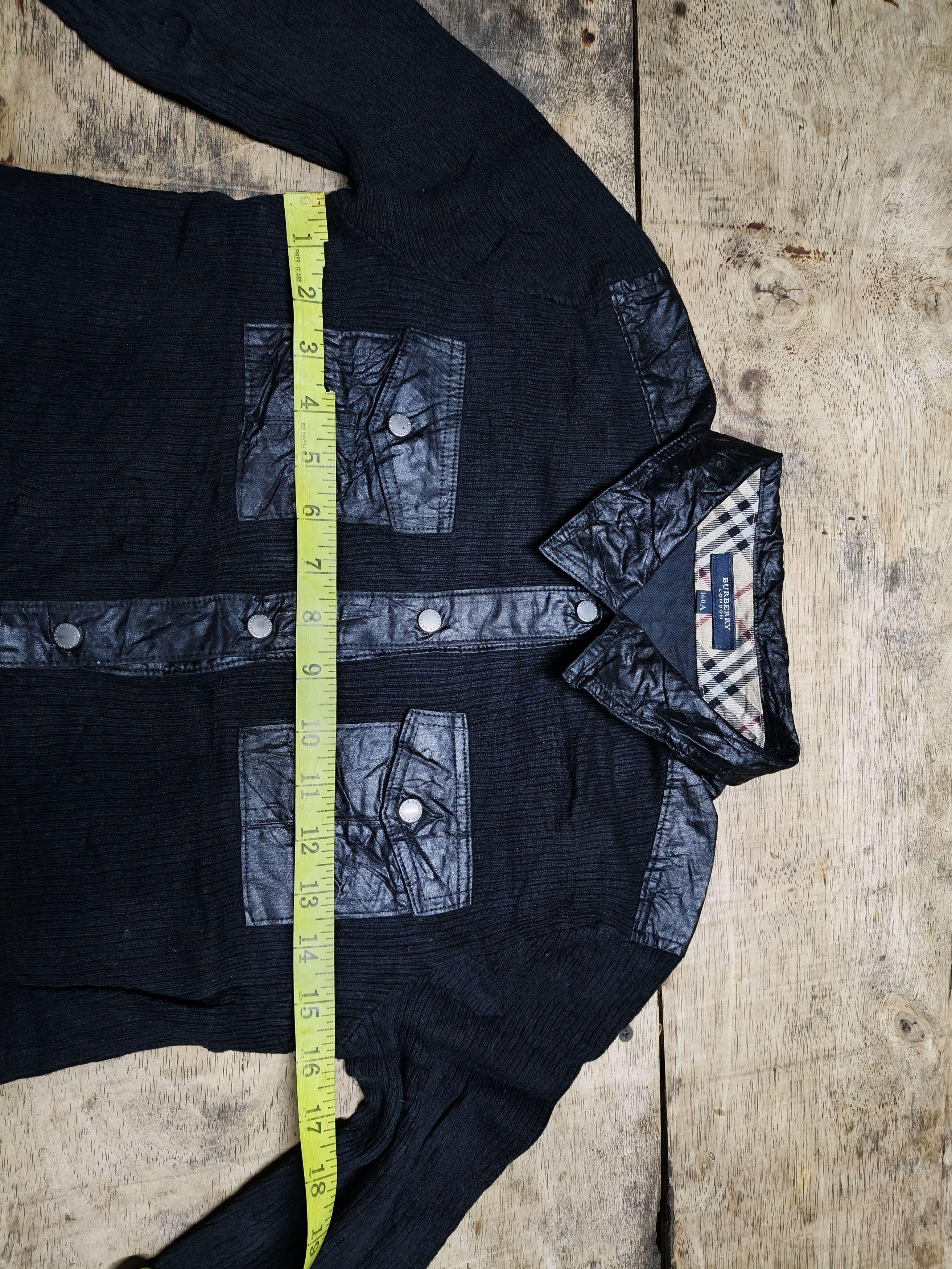 Burberry Knitted Button up Jacket
