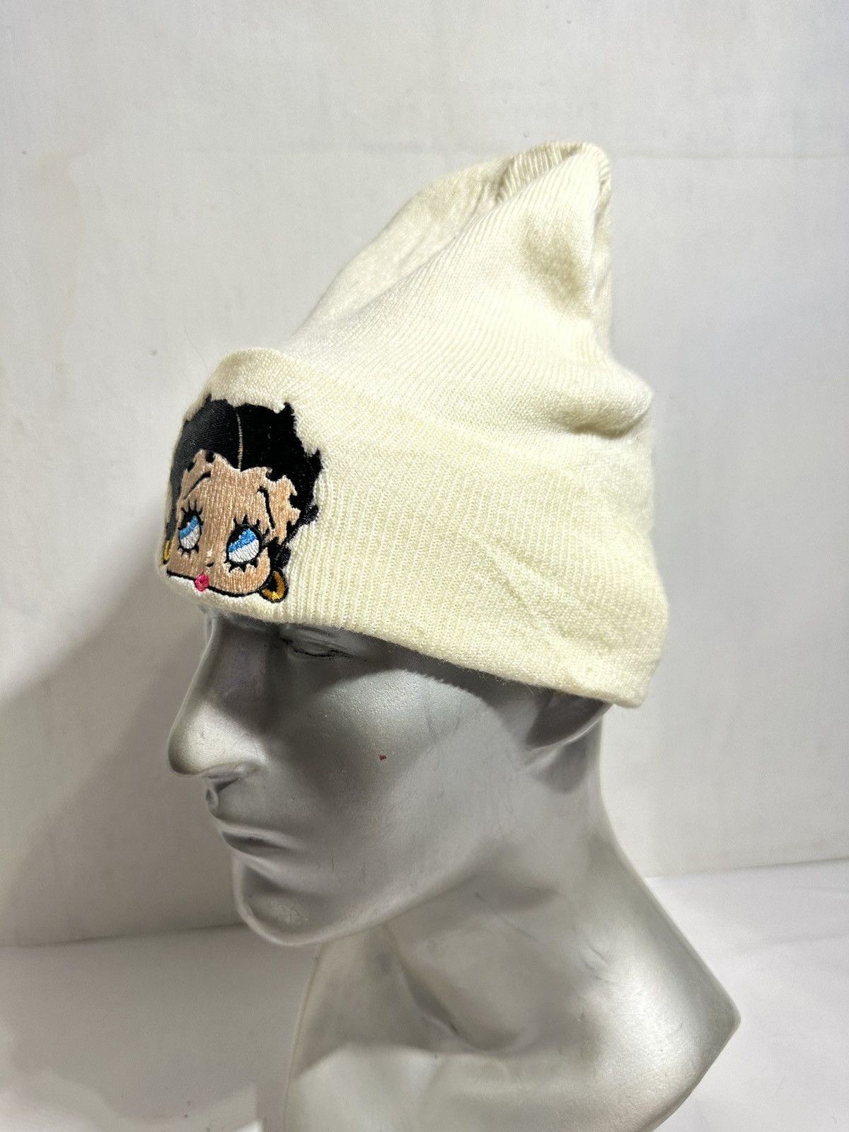 Other Embroidered Cartoon Betty Beanie Hats Size ONE SIZE - 3 Thumbnail